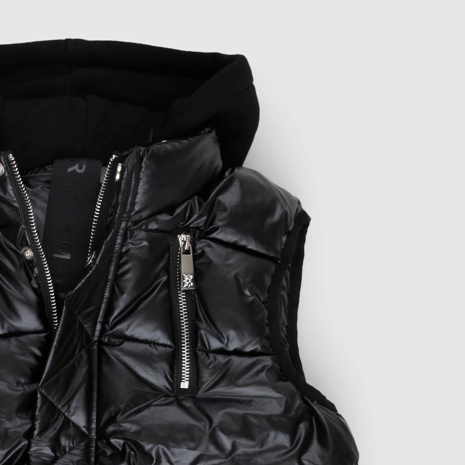 Gilet nero smanicato con cappuccio - annameglio.com abbigliamento moda