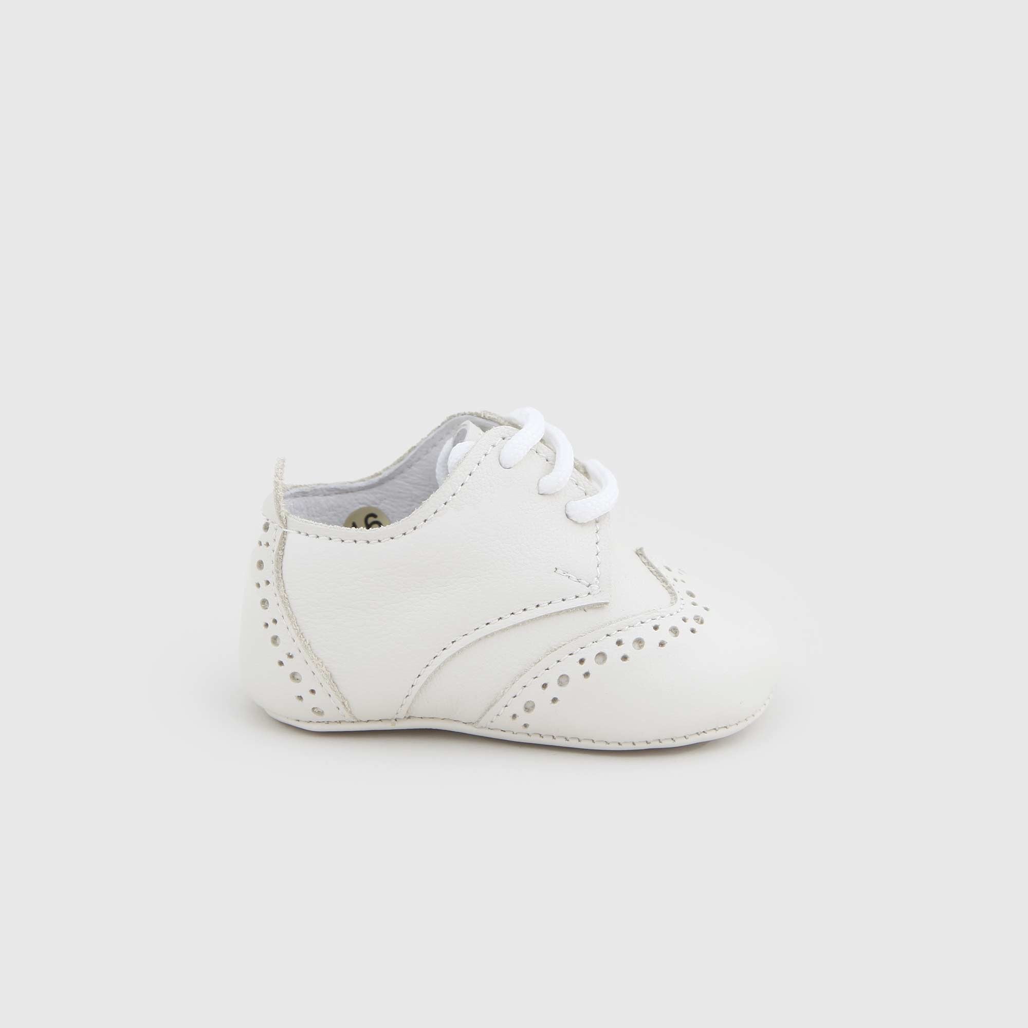 Scarpina Derby Bianca Lana Firmata Colibri - annameglio.com abbigliamento moda