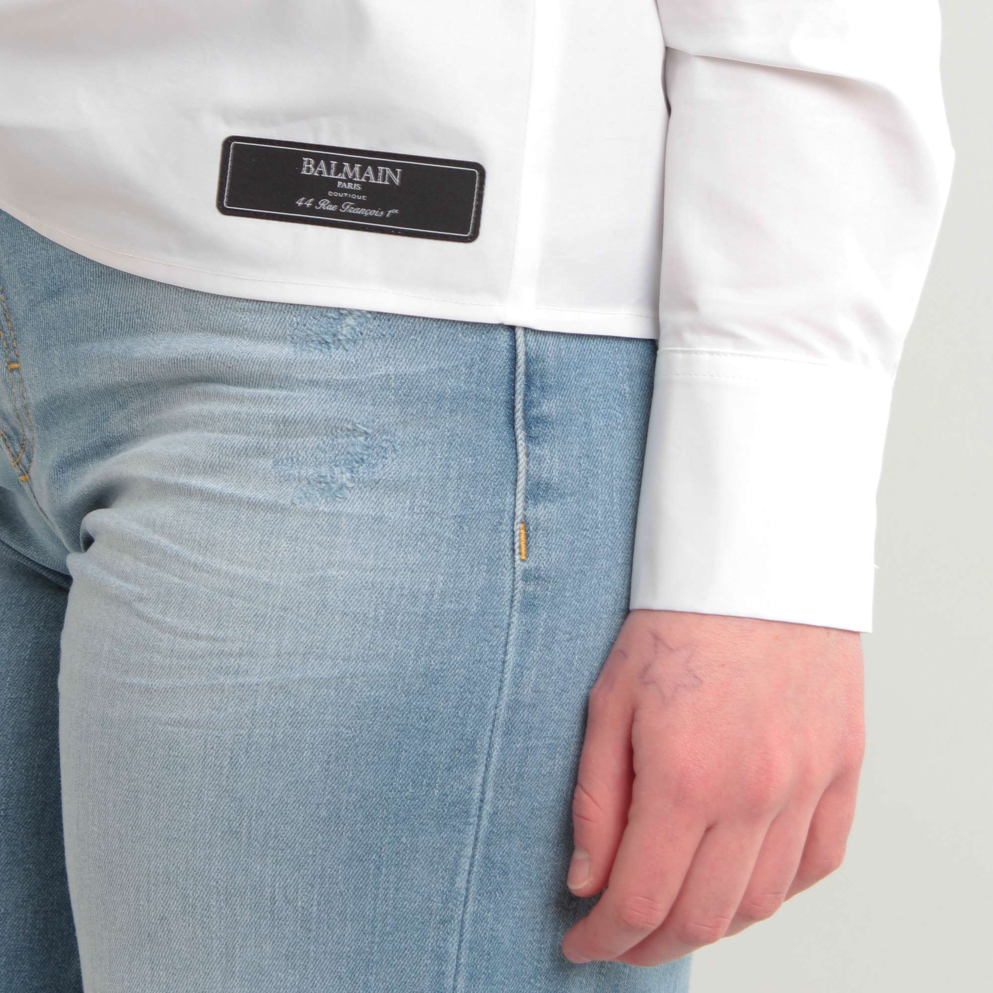 Camicia Bianca Con Fiore Firmata BALMAIN - annameglio.com abbigliamento moda