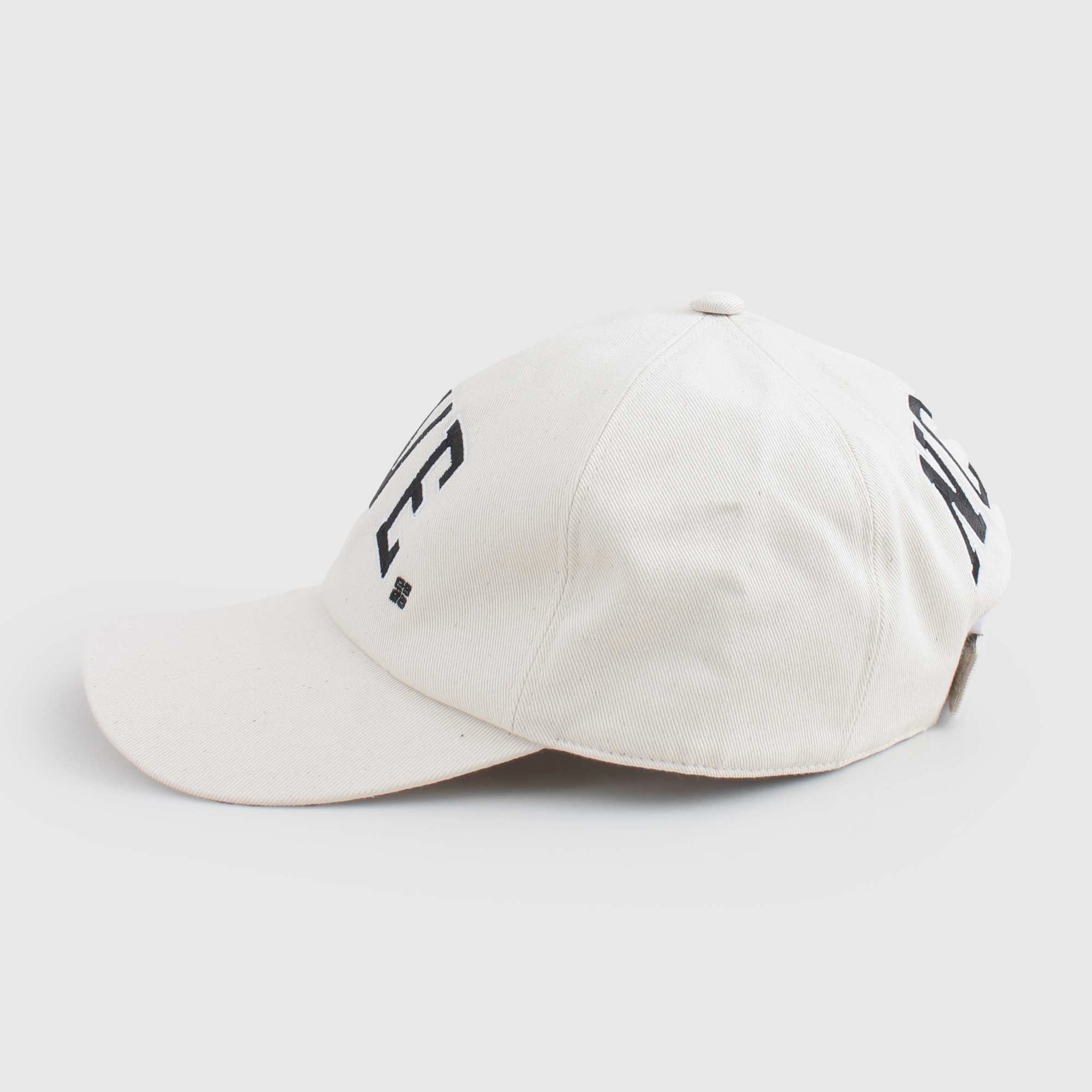 Cappello Con Ricamo Firmato GIVENCHY - annameglio.com abbigliamento moda