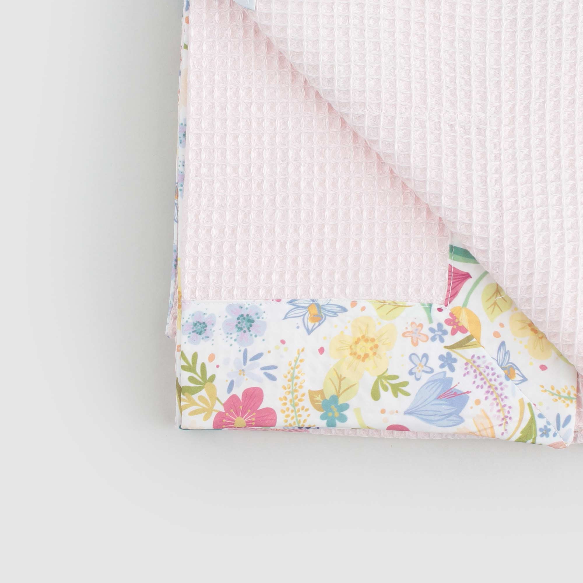 Tela Da Bagno In Tessuto Floreale Firmata COCCODE - annameglio.com abbigliamento moda