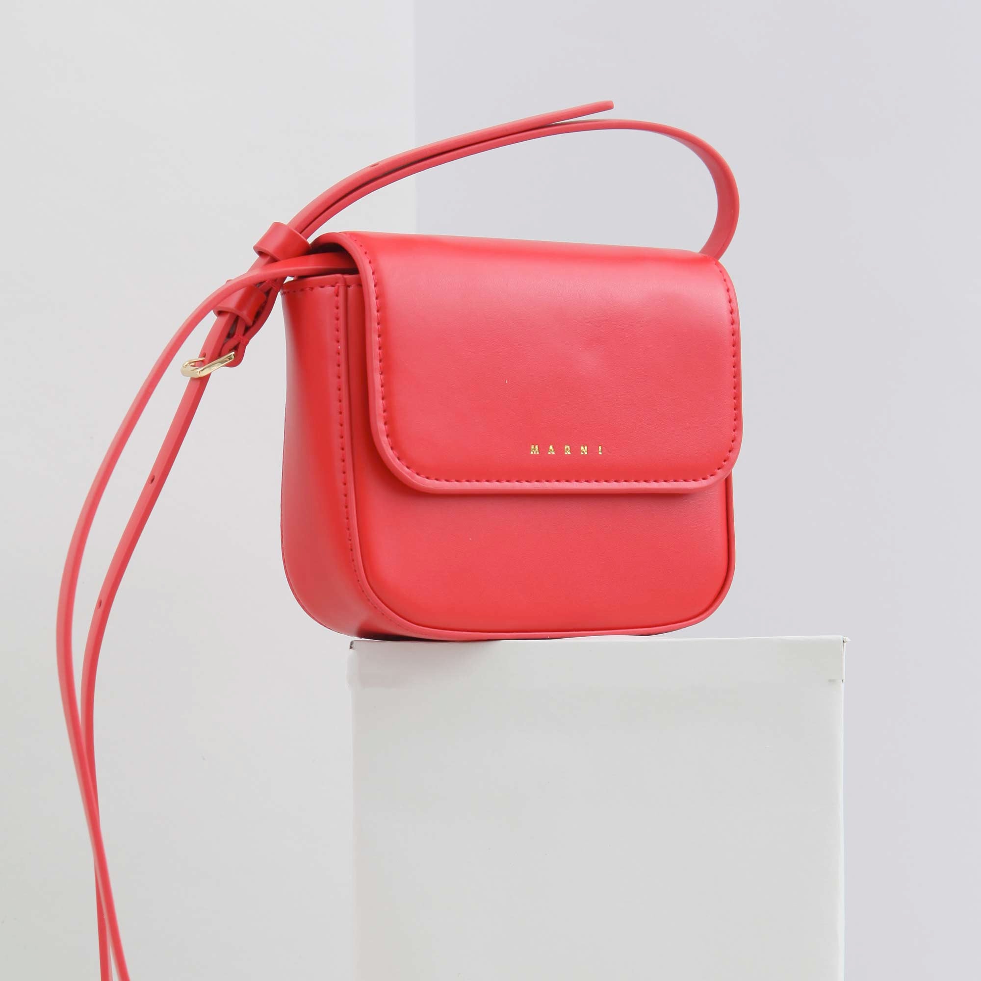 Borsa A Tracolla Rossa Punk Firmata MARNI - annameglio.com abbigliamento moda