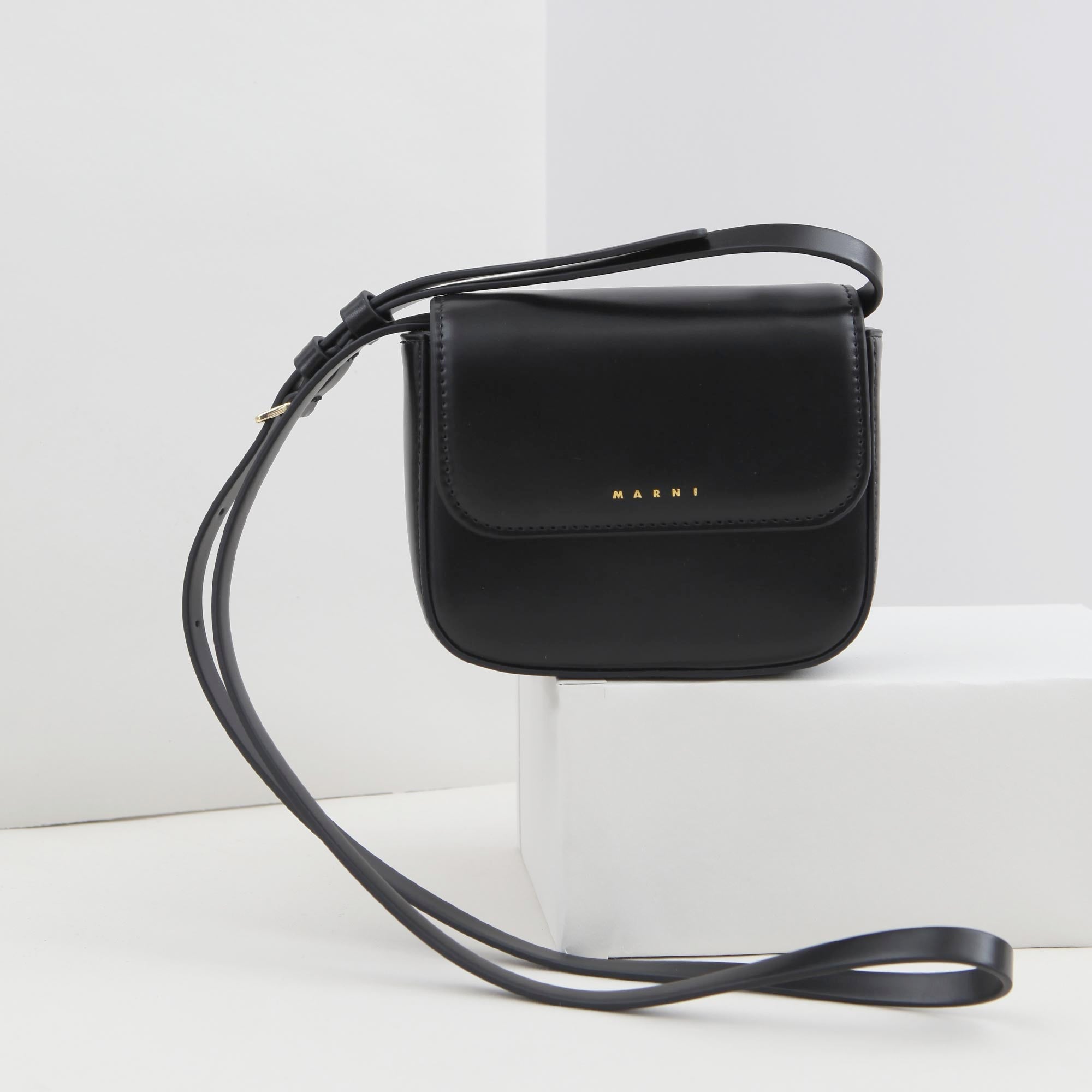 Borsa A Tracolla Nera Punk Firmata MARNI - annameglio.com abbigliamento moda