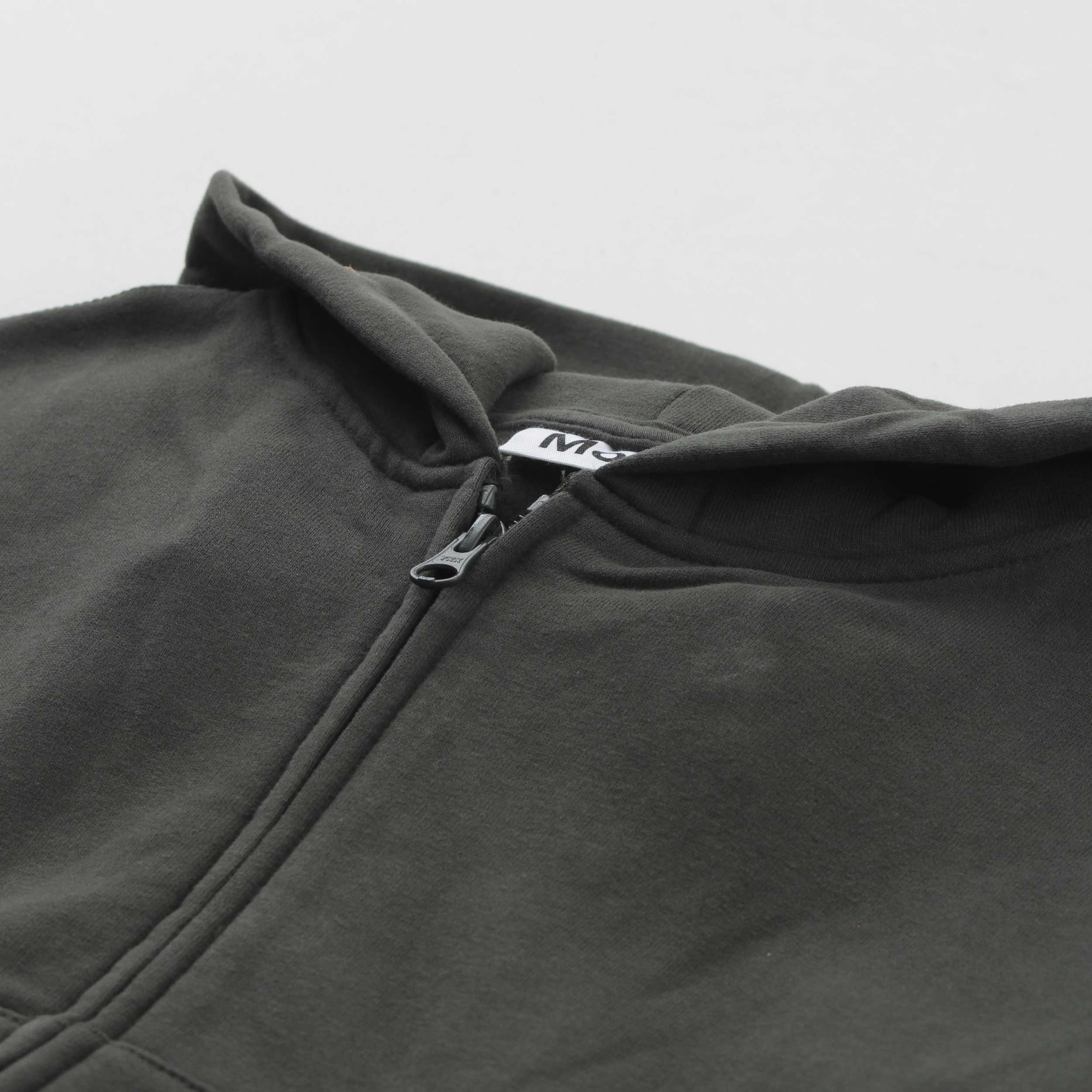 Felpa Verde Con Stampa Sulle Maniche Firmata MOLO - annameglio.com abbigliamento moda