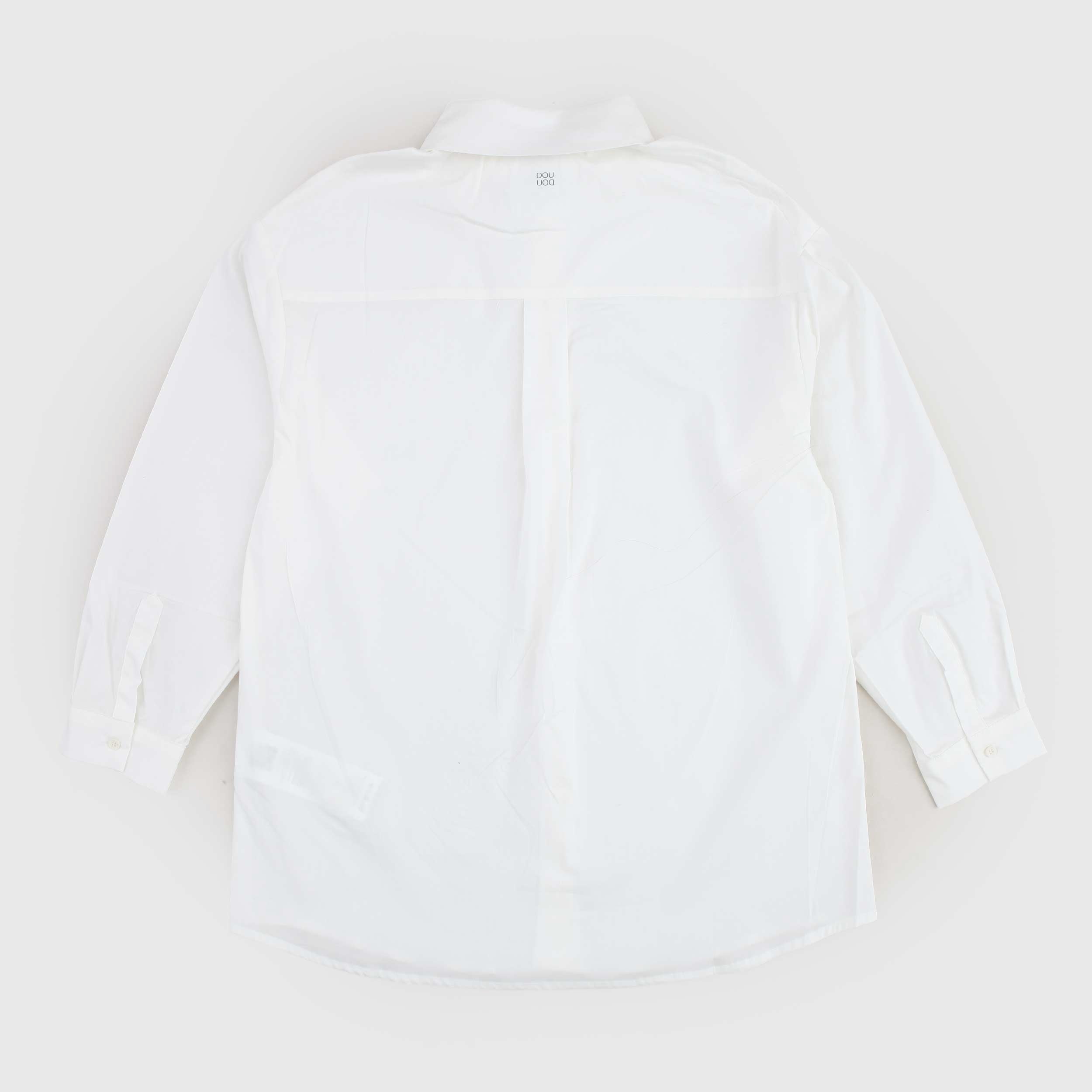 Camicia Bianca Con Logo Nero Firmata DOUUOD - annameglio.com abbigliamento moda
