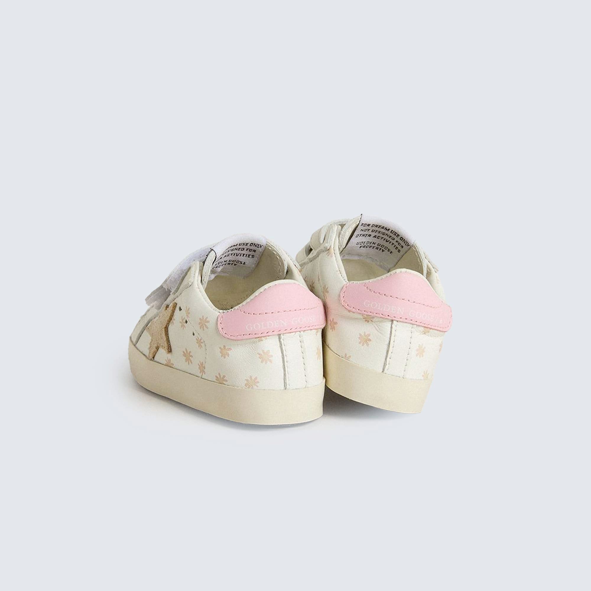 Sneakers Super Star Bianche Firmate GOLDEN GOOSE - annameglio.com abbigliamento moda