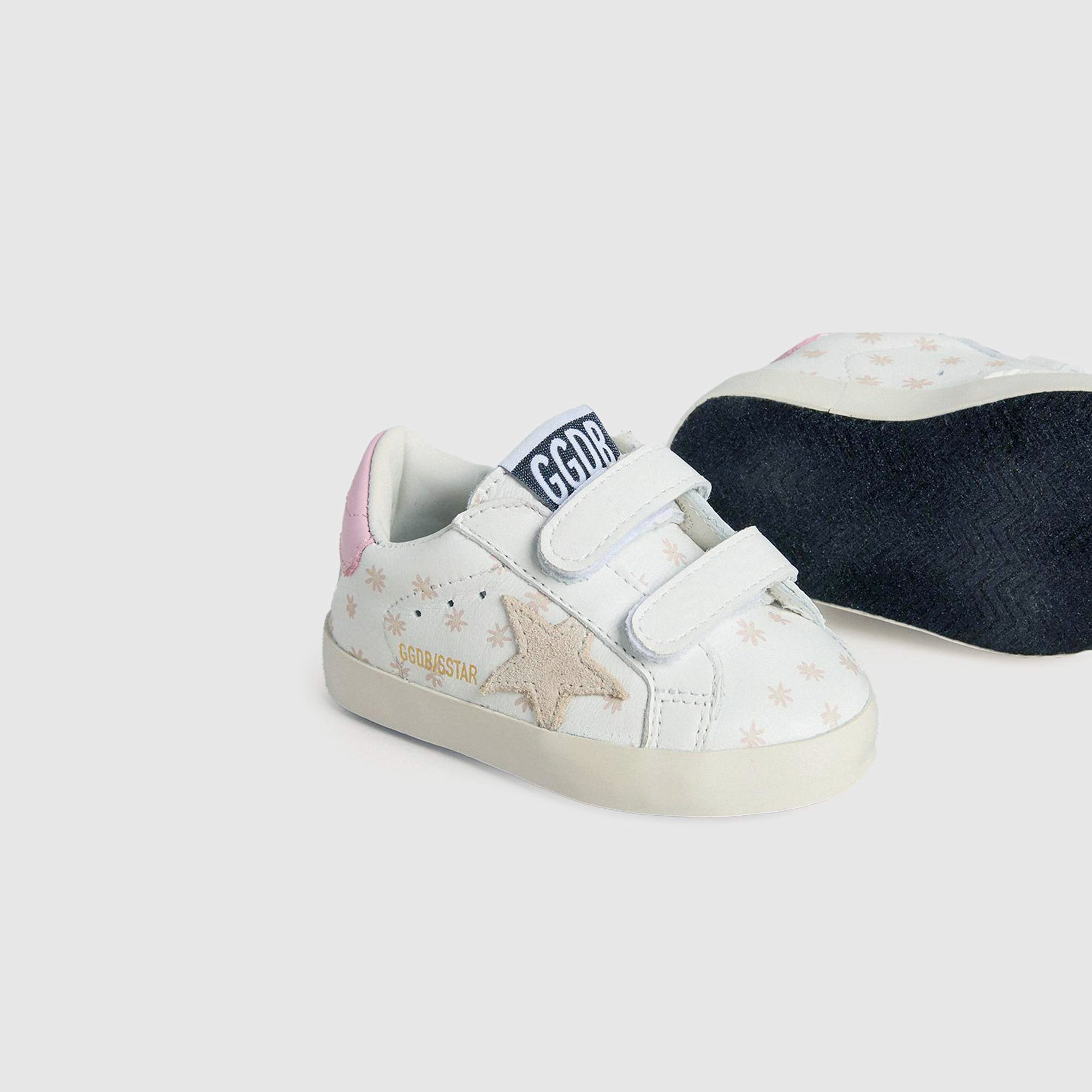 Sneakers Super Star Bianche Firmate GOLDEN GOOSE - annameglio.com abbigliamento moda