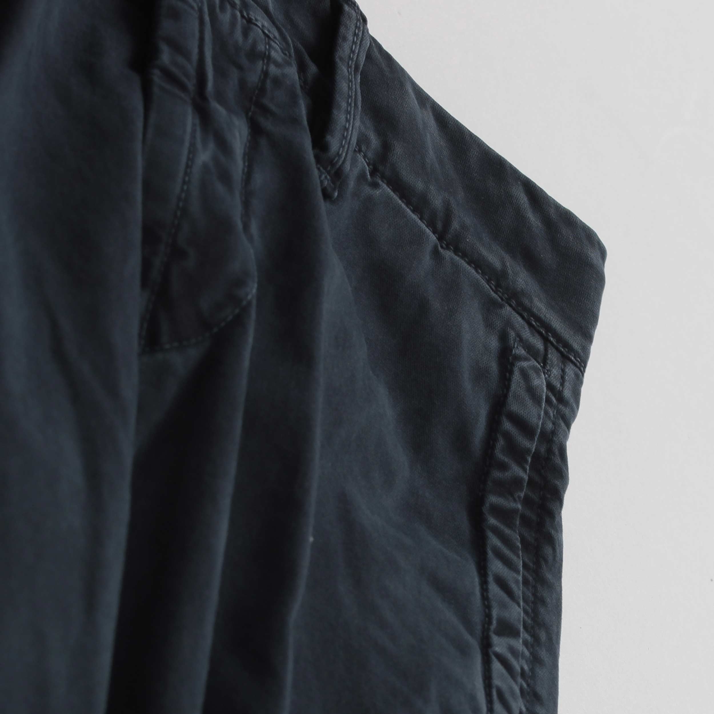 Pantalone Blu E Toppa Iconica Firmato STONE ISLAND - annameglio.com abbigliamento moda