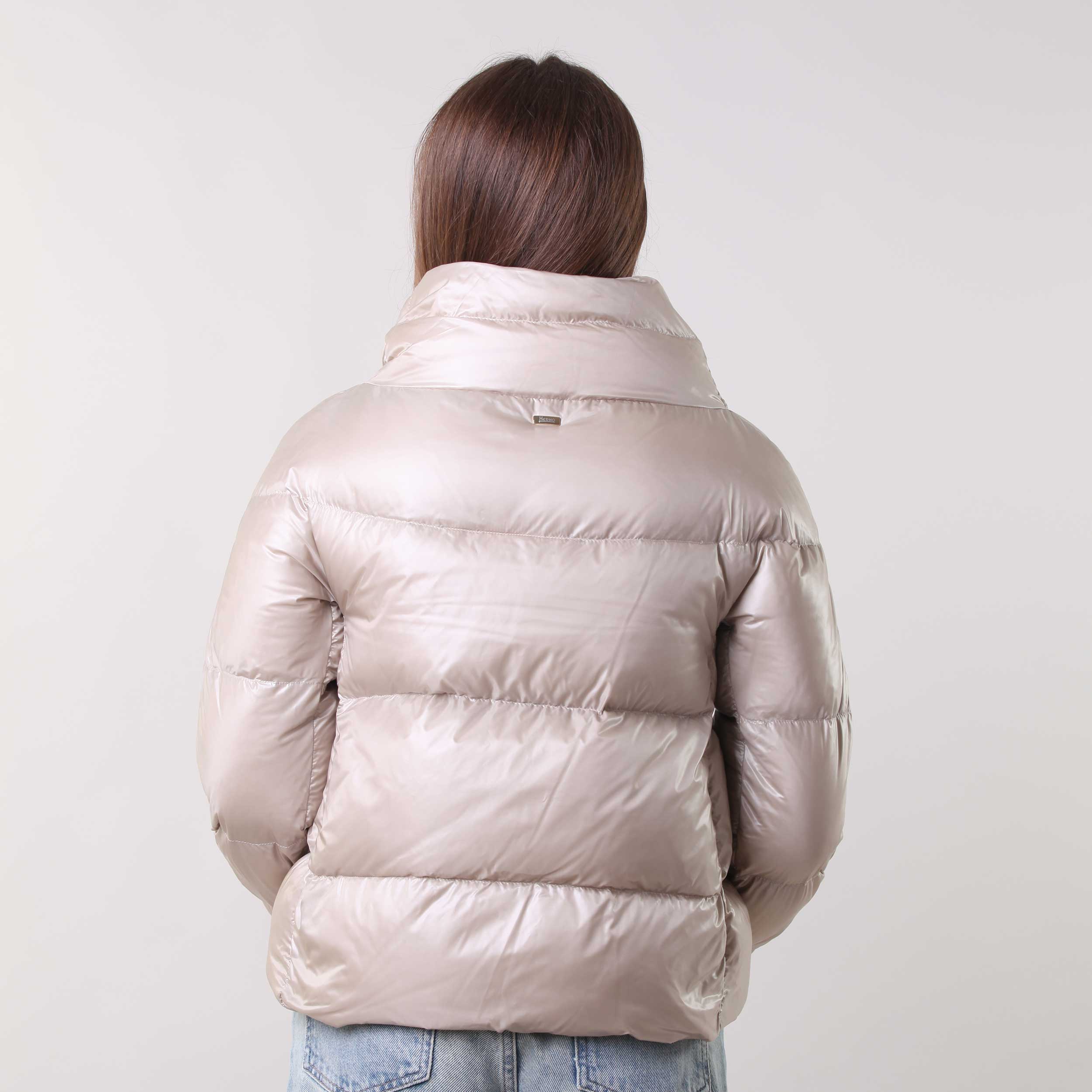 Piumino Beige Collo Alto Firmato HERNO - annameglio.com abbigliamento moda