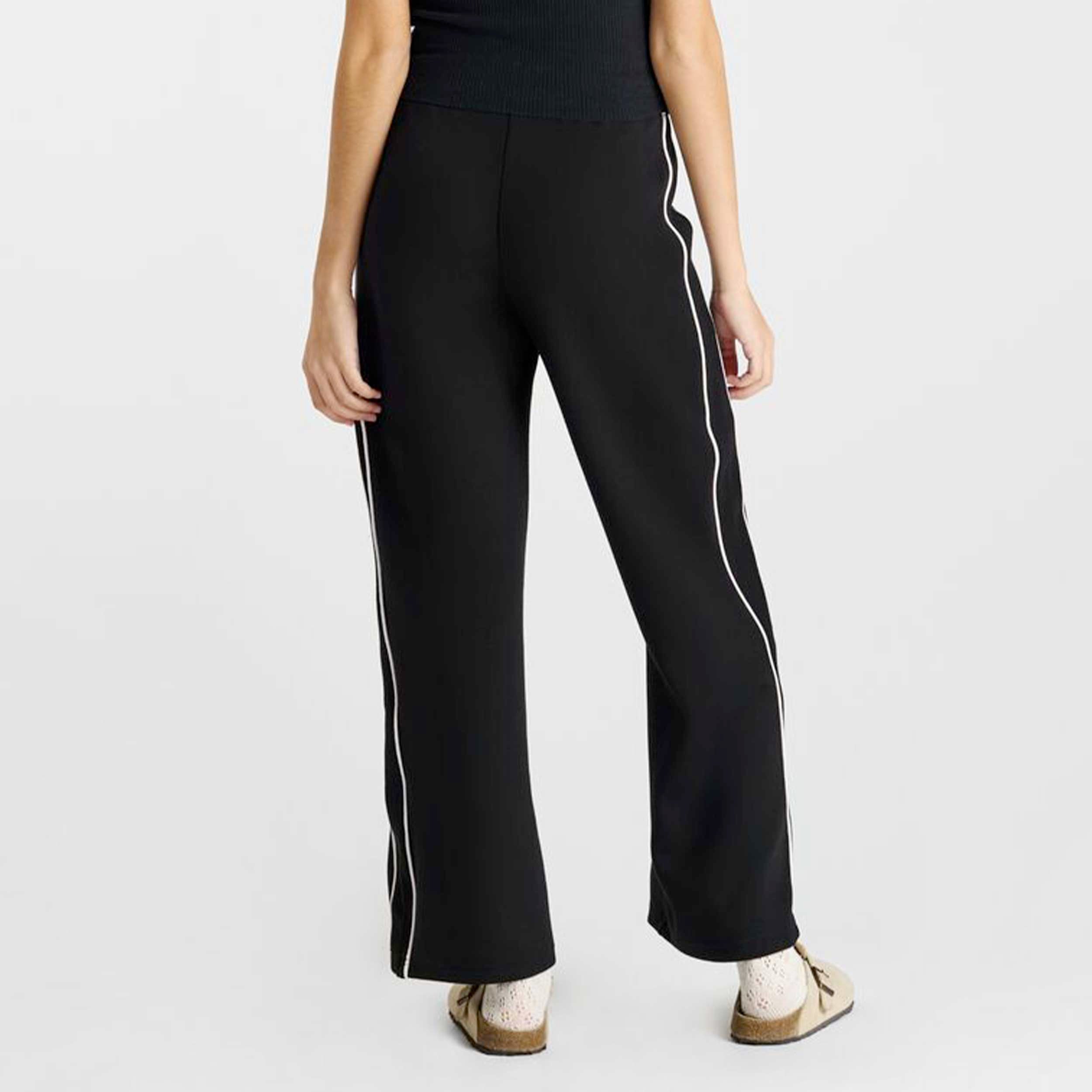 LE TEMPS DES CERISES Designer Jogging Pants