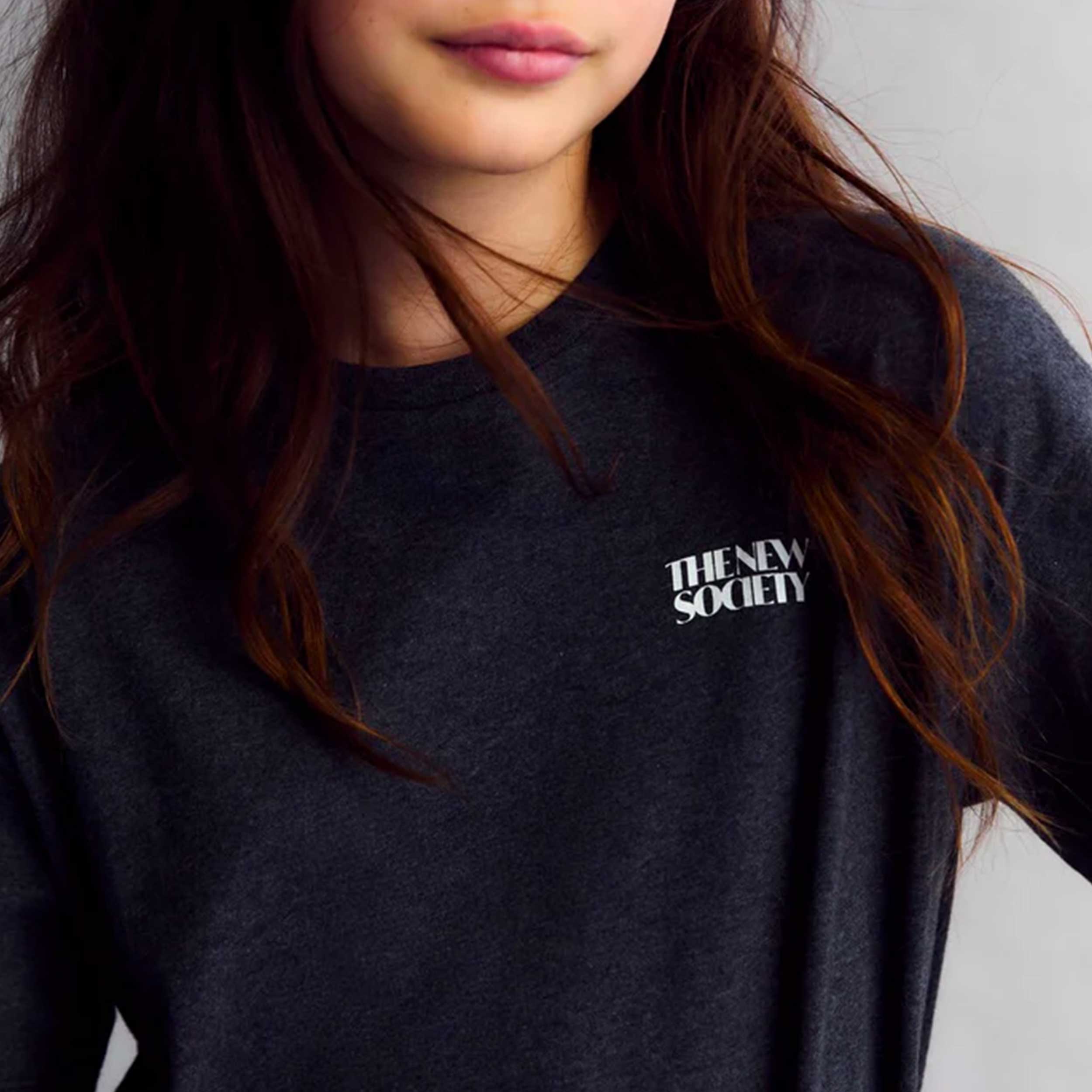 T-shirt Grigia Con Logo Firmata THE NEW  SOCIETY - annameglio.com abbigliamento moda