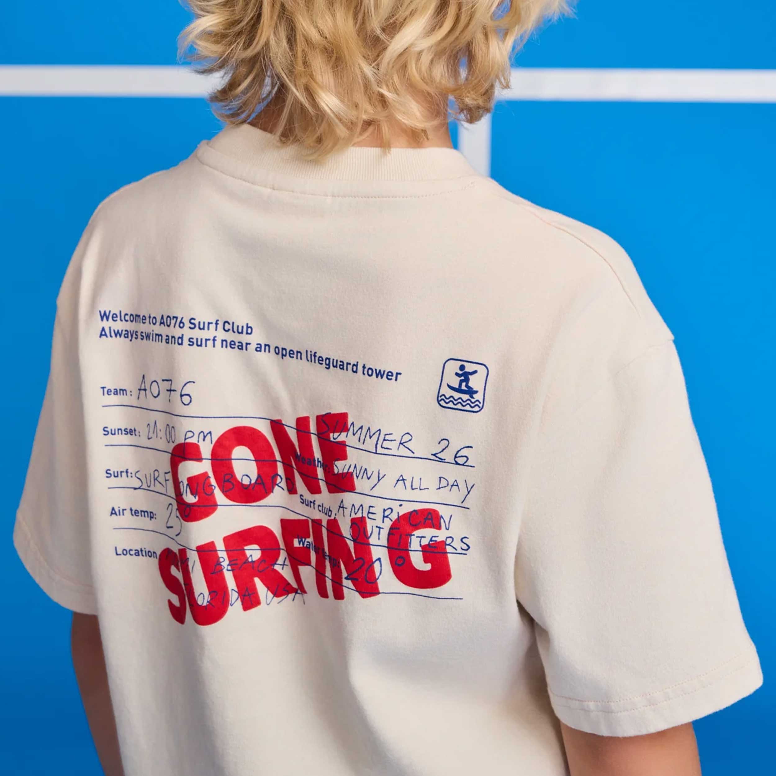 T-shirt Beige con Piccola Stampa Firmata AMERICAN OUTFITTERS