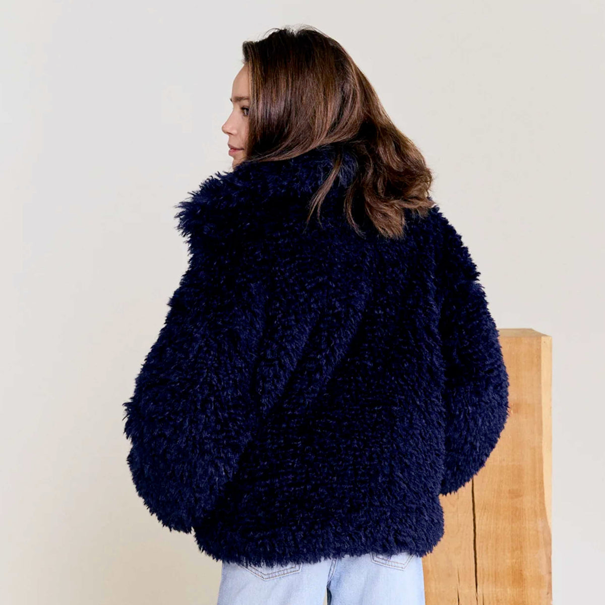 Giubbino Blu in Pelliccia Sintetica per Ragazza by AMERICAN OUTFITTERS