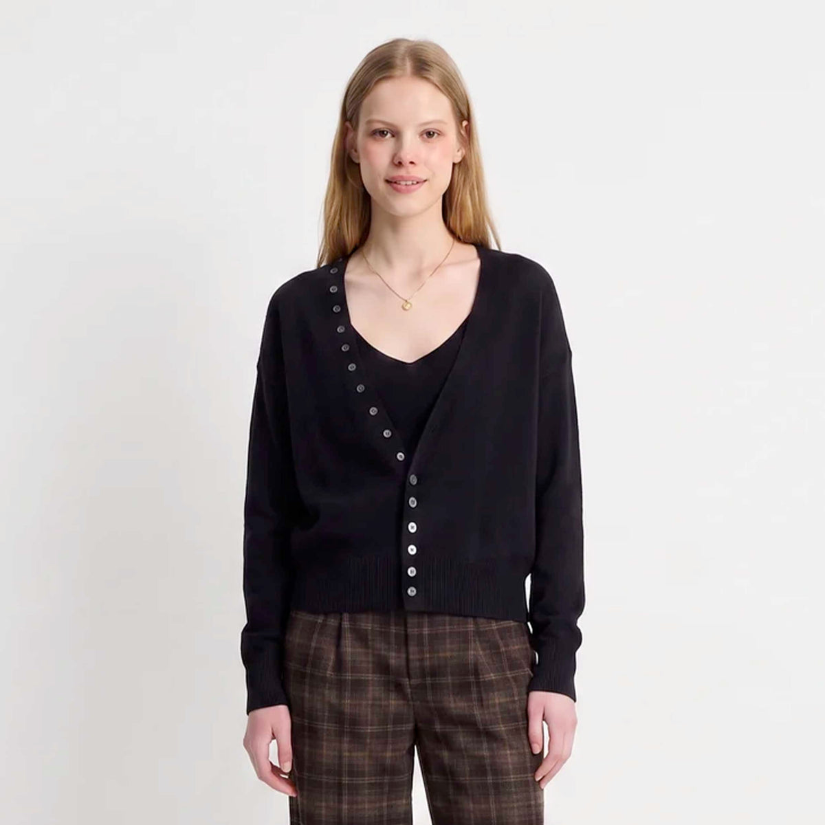 Cardigan Anelia Nero in Maglia per Donna by ARTLOVE