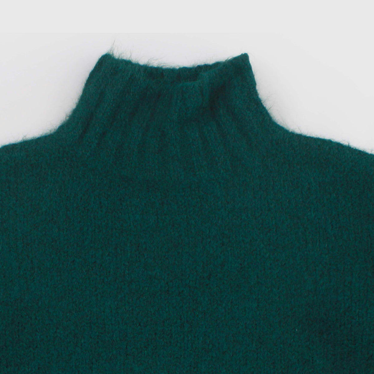 Pullover Verde a Collo Alto per Donna by ARTLOVE