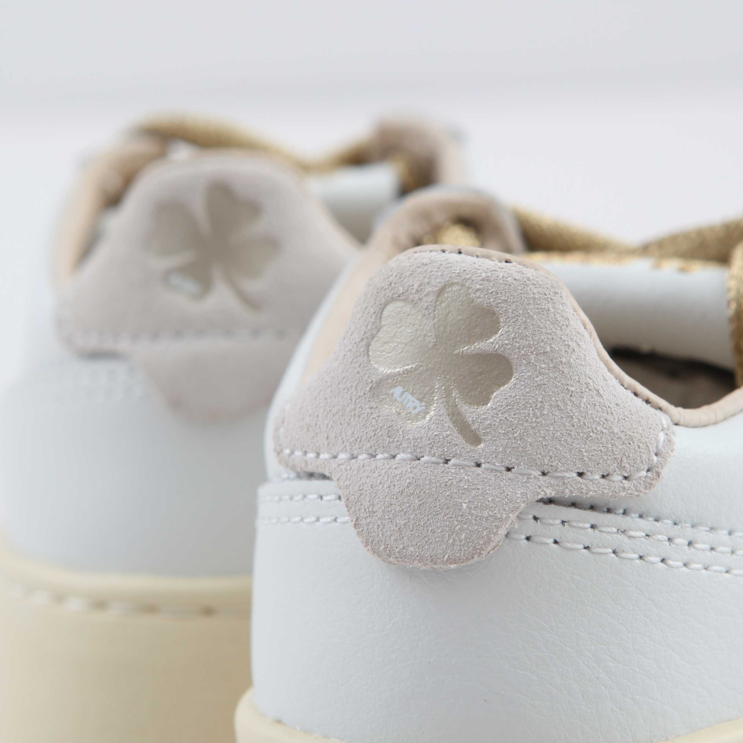 Medalist Low White Sneakers for Boys by AUTRY
