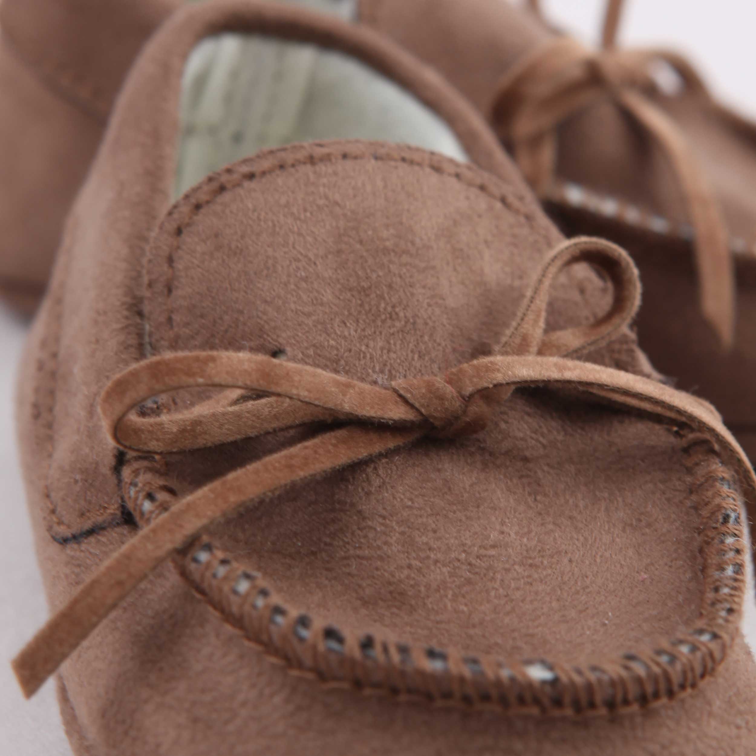 Brown Baby Crib Moccasin by CAMELI