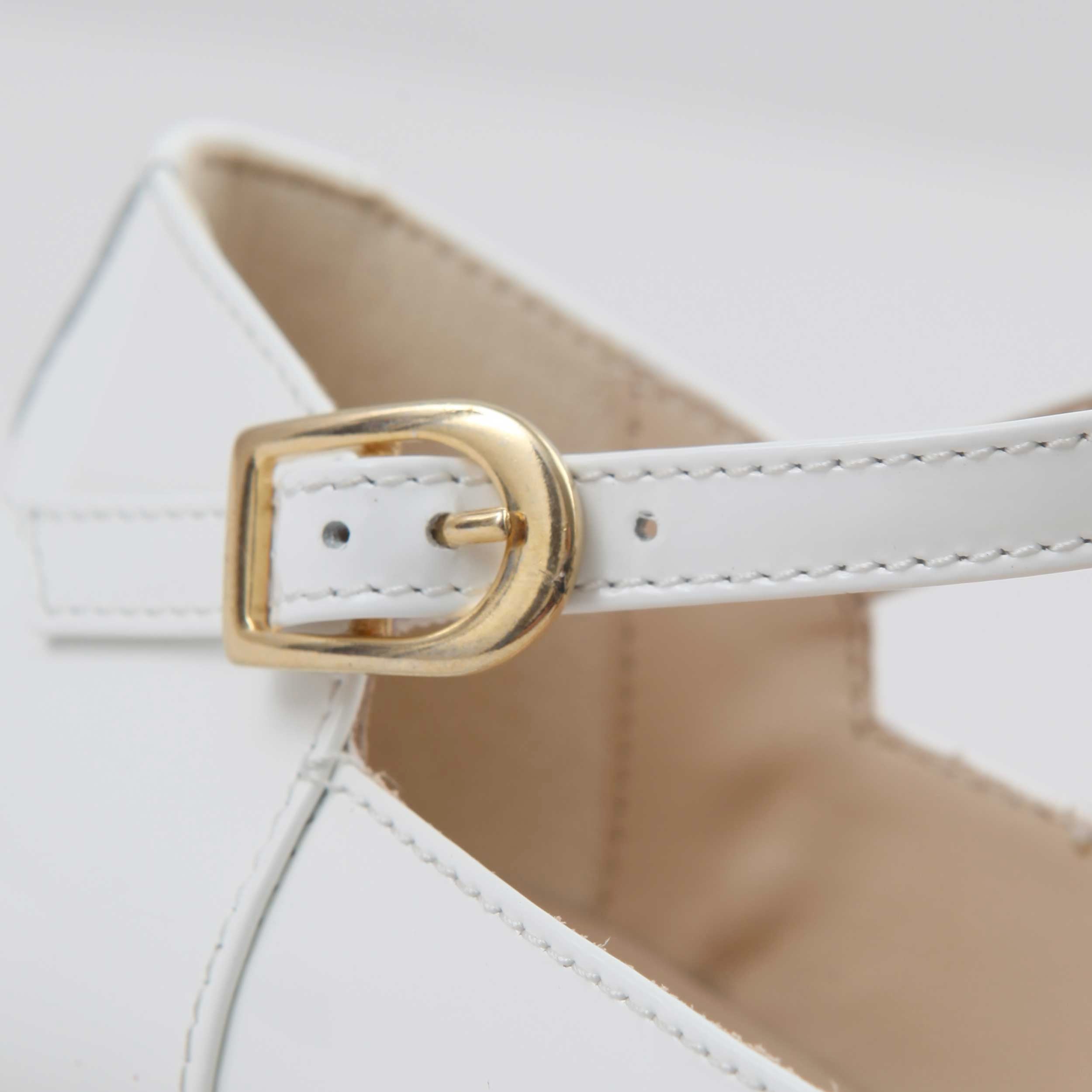 Ballerina con Contrasto Interno Firmata COLORICHIARI