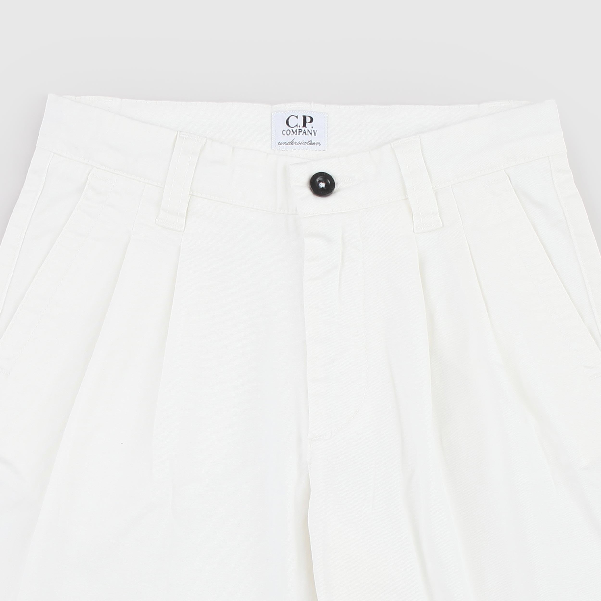 Bermuda Bianco con Piccola Targhetta Firmato CP COMPANY