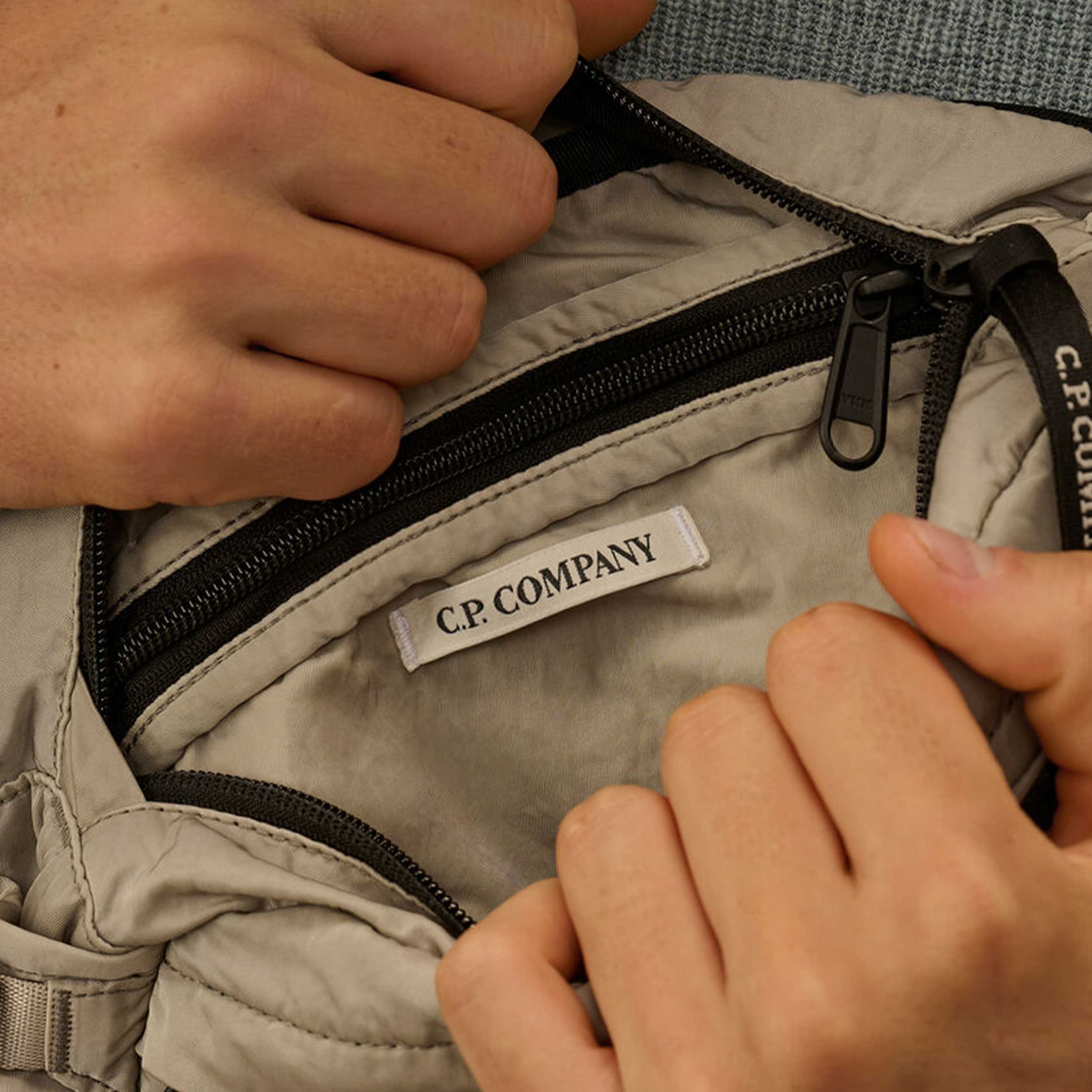 CP COMPANY Branded Beige Lens Crossbody Belt Bag