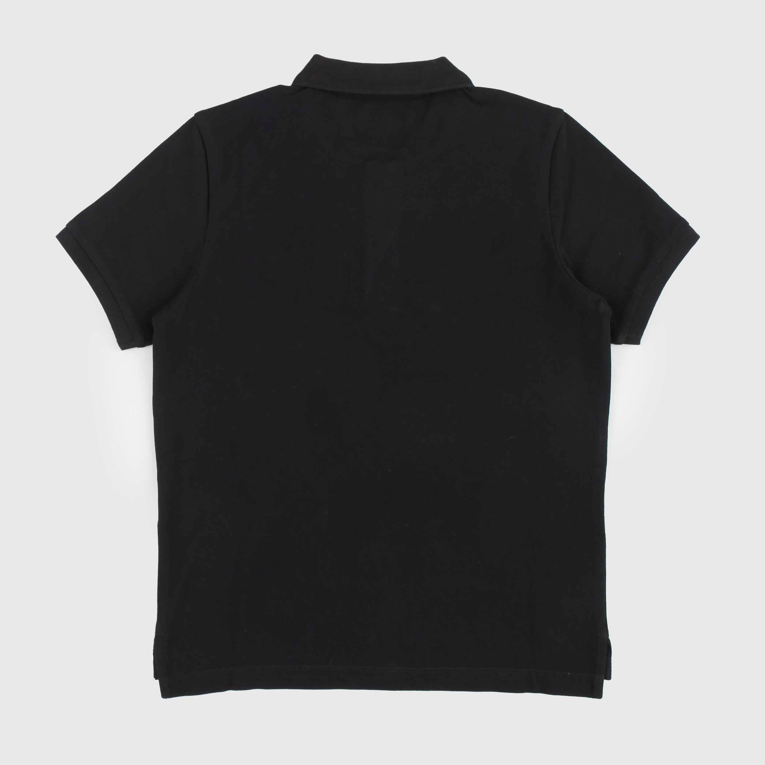 Polo Nera con Targhetta Iconica Firmata CP COMPANY