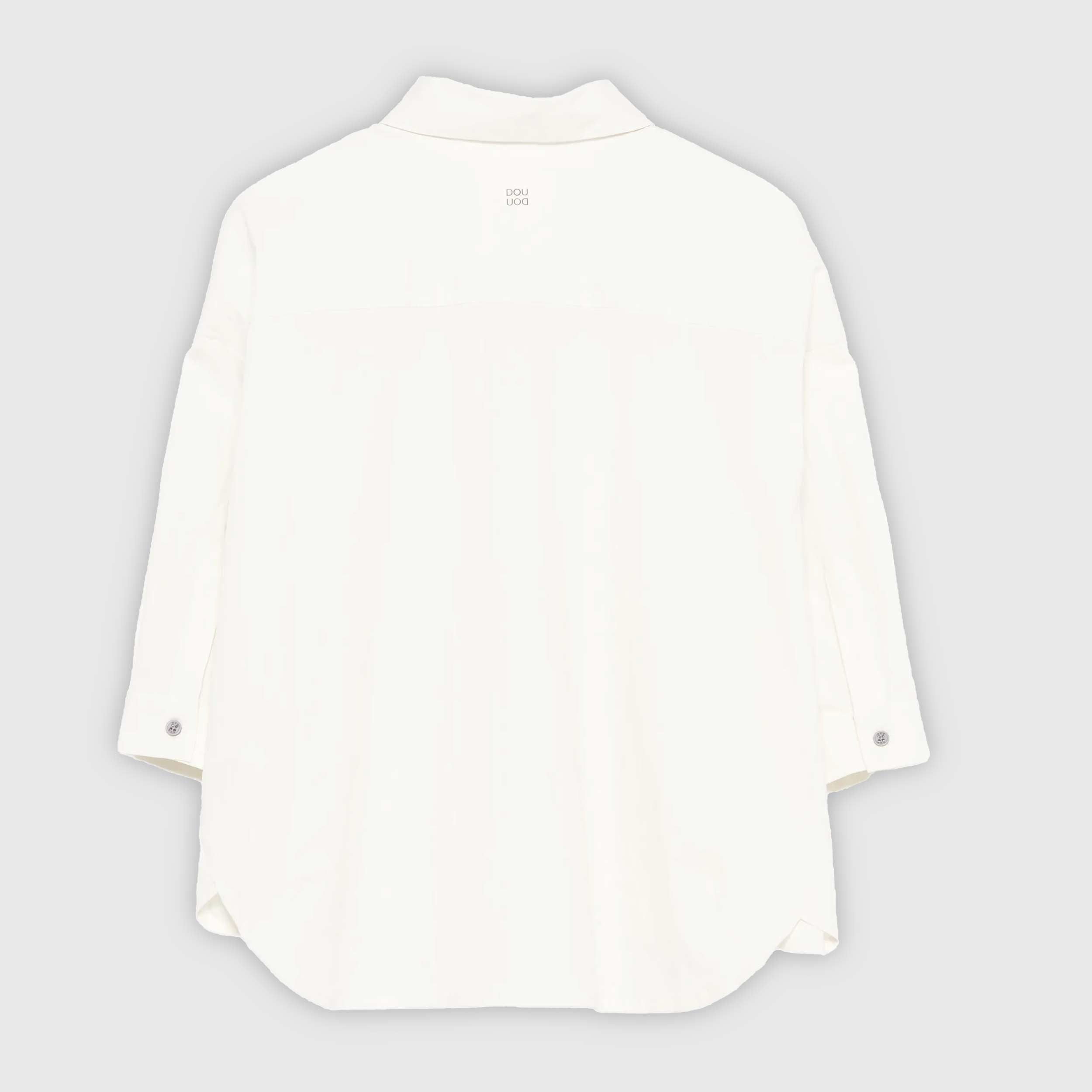 Camicia Bianca Modello Over con Bottoni Firmata DOUUOD