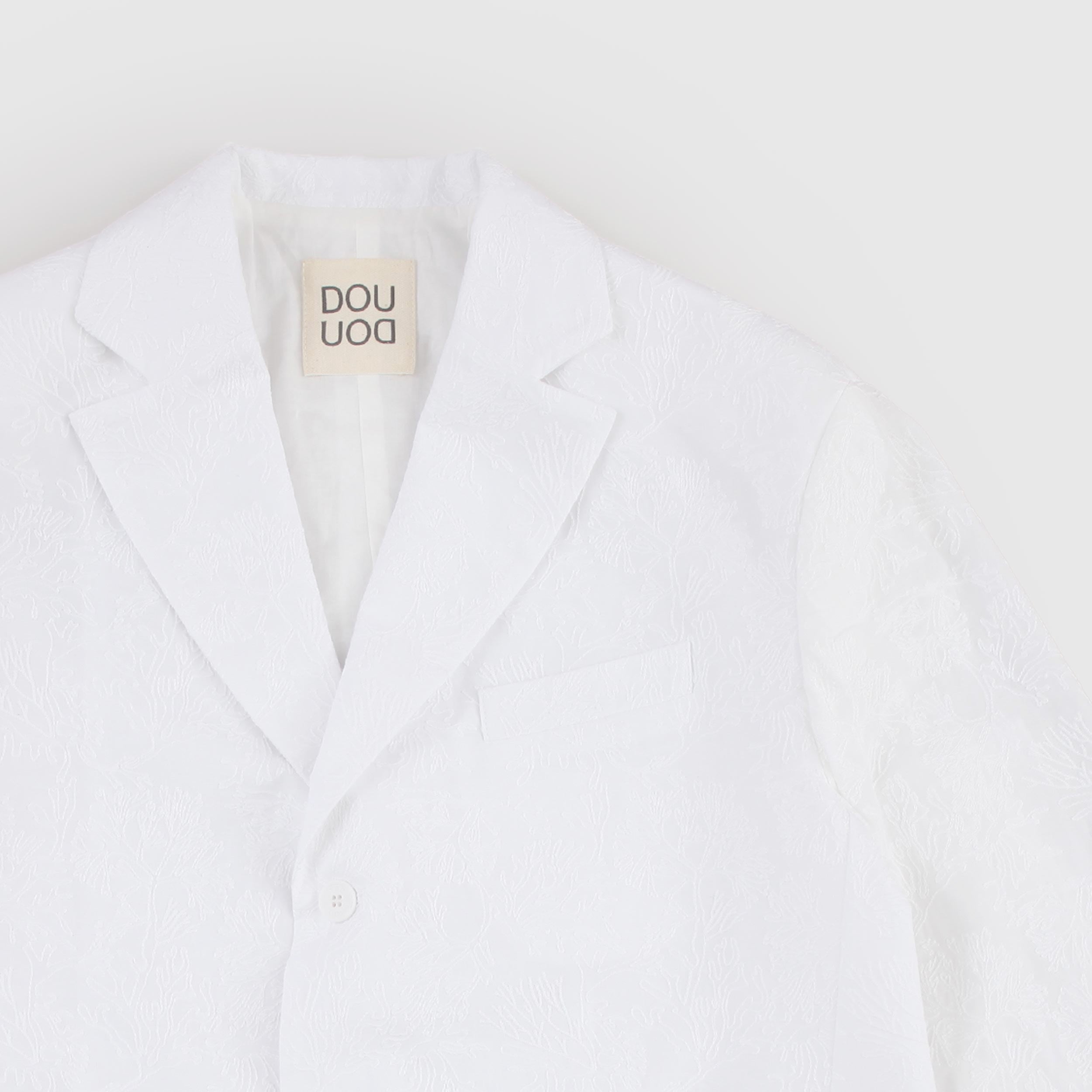 DOUUOD White Jacket with Embossed Logo