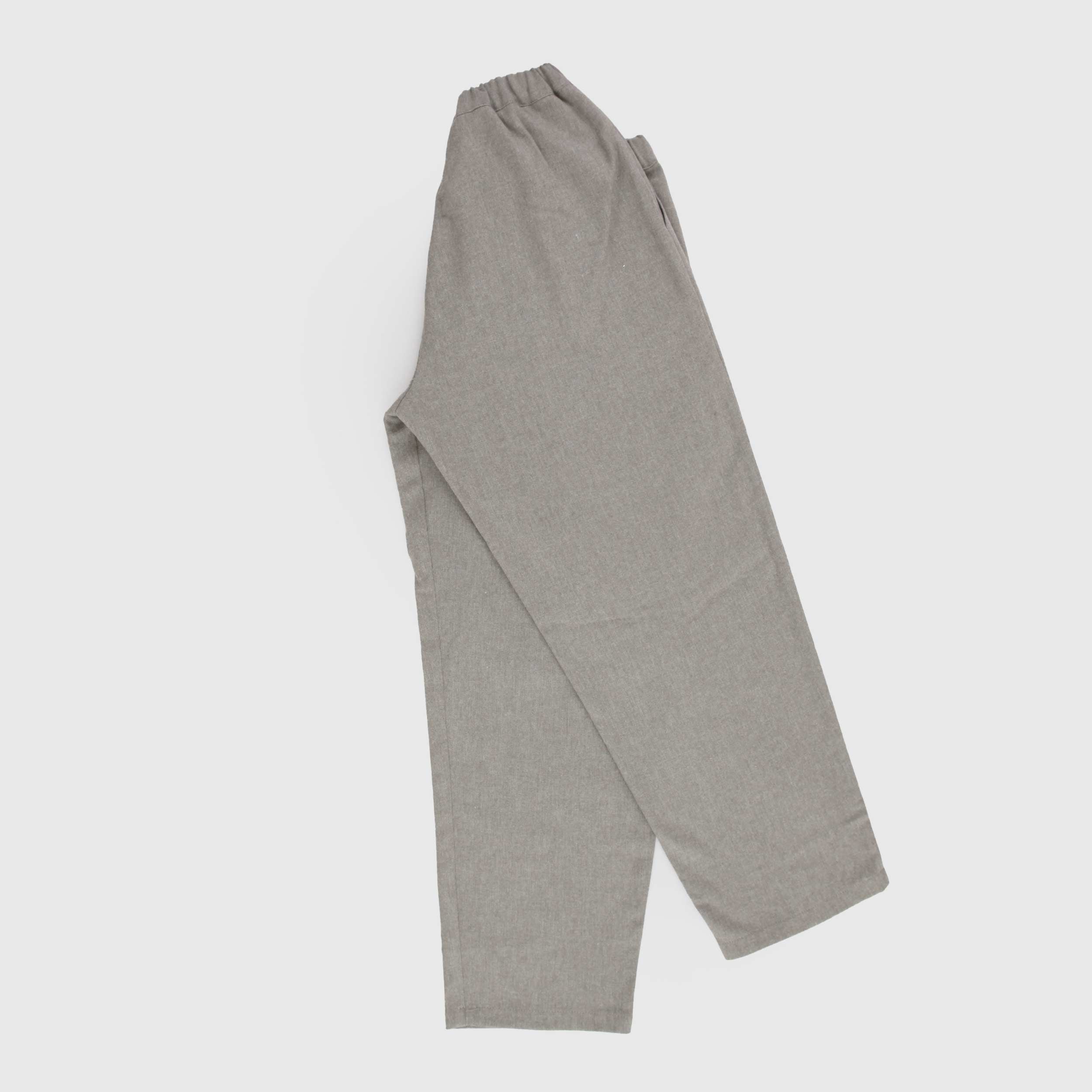 Pantalone Grigio Modello a Uovo Firmato DOUUOD