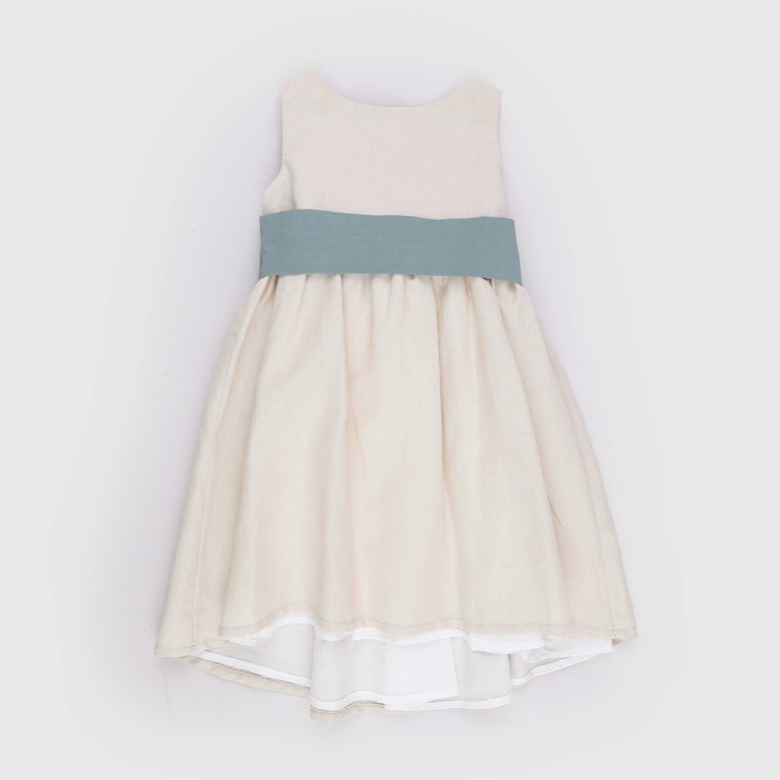 Abito Beige con Cinta in Contrasto Firmata EMMA G STYLE