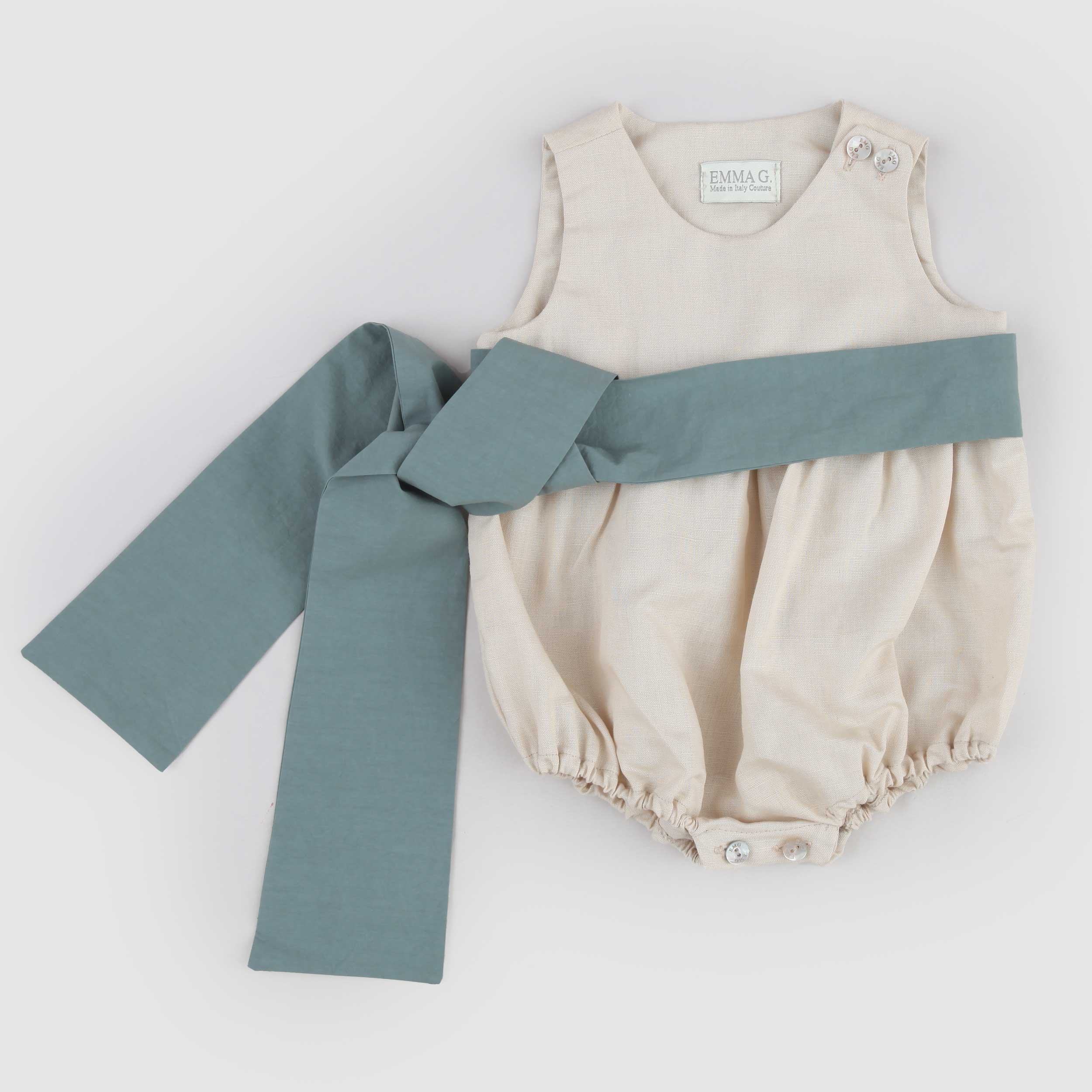 Pagliaccetto Beige con Apertura a Bottoni Firmato EMMA G STYLE