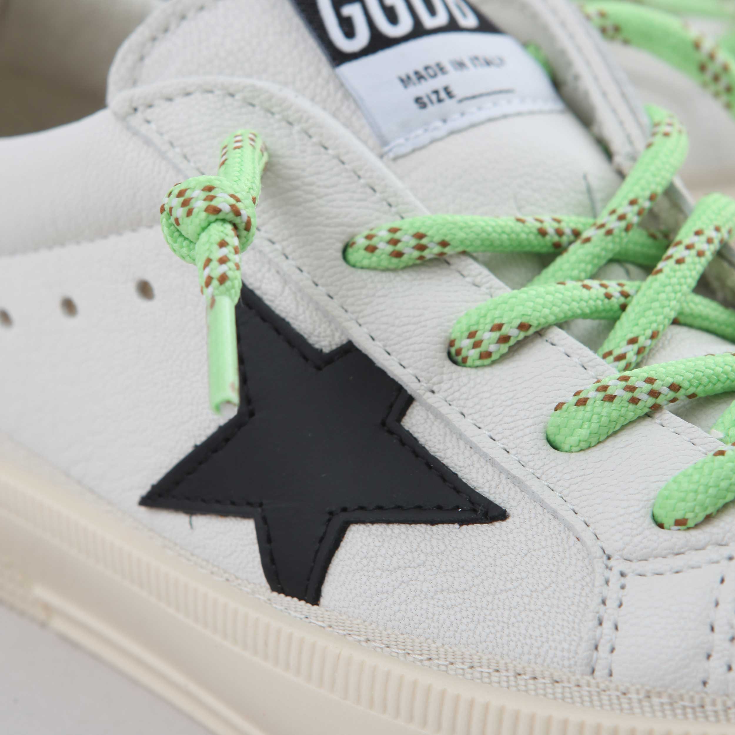 Sneakers May Bianche con Stella Nera By GOLDEN GOOSE