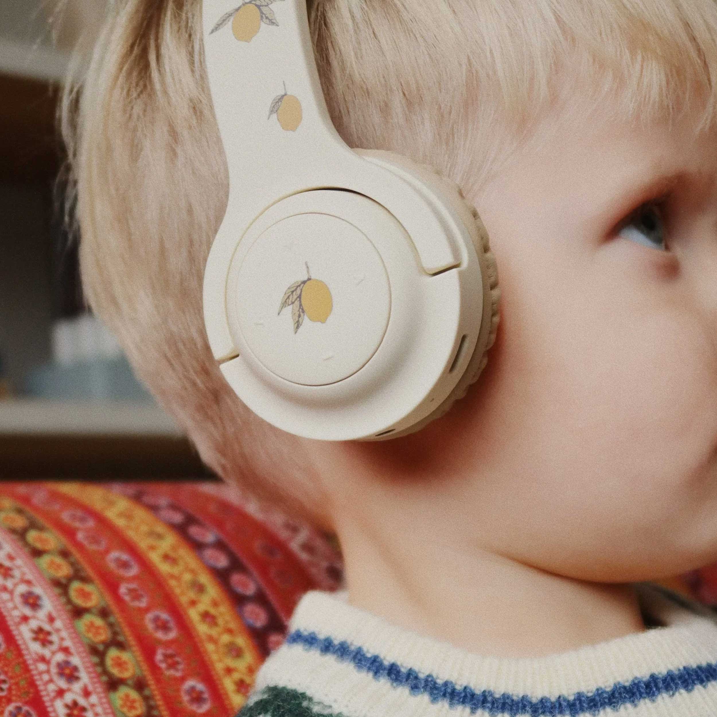 Cuffie Con Stampa Limone Firmate KONGES SLOJD