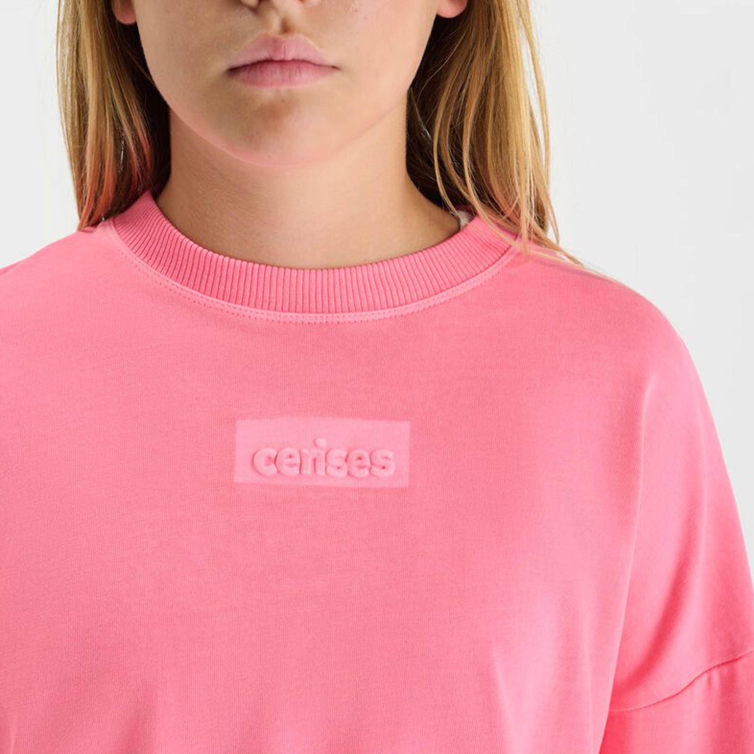 Fluo Pink T-shirt with LES TEMPS DE CERISES Signature Print