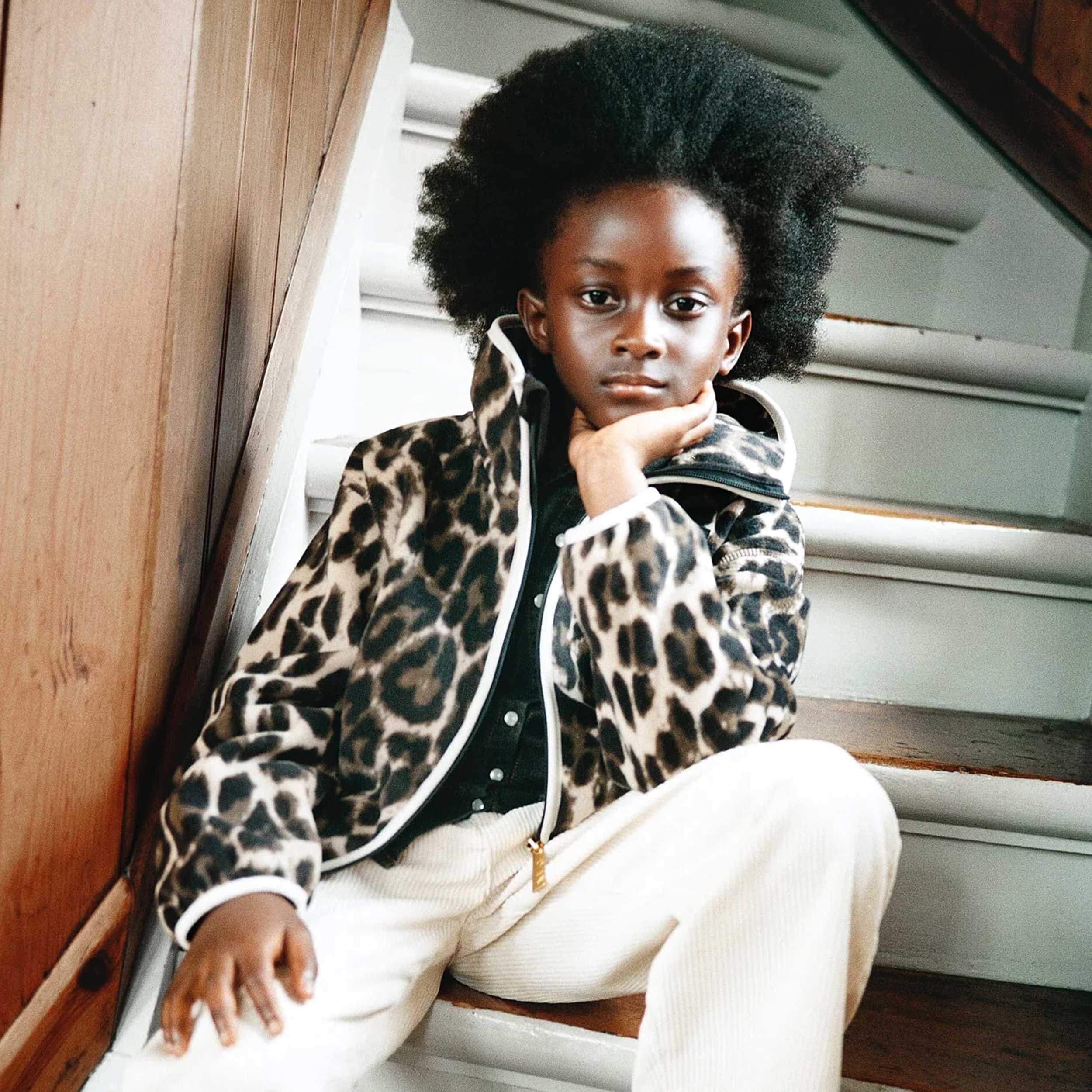 Korean Neck Spotted Sweatshirt by MOLO