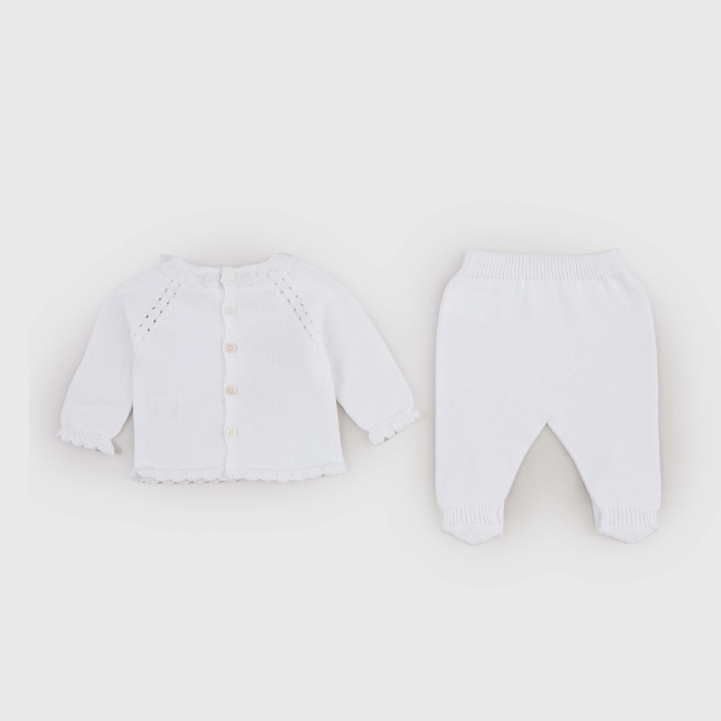 White PECESA Branded Outfit