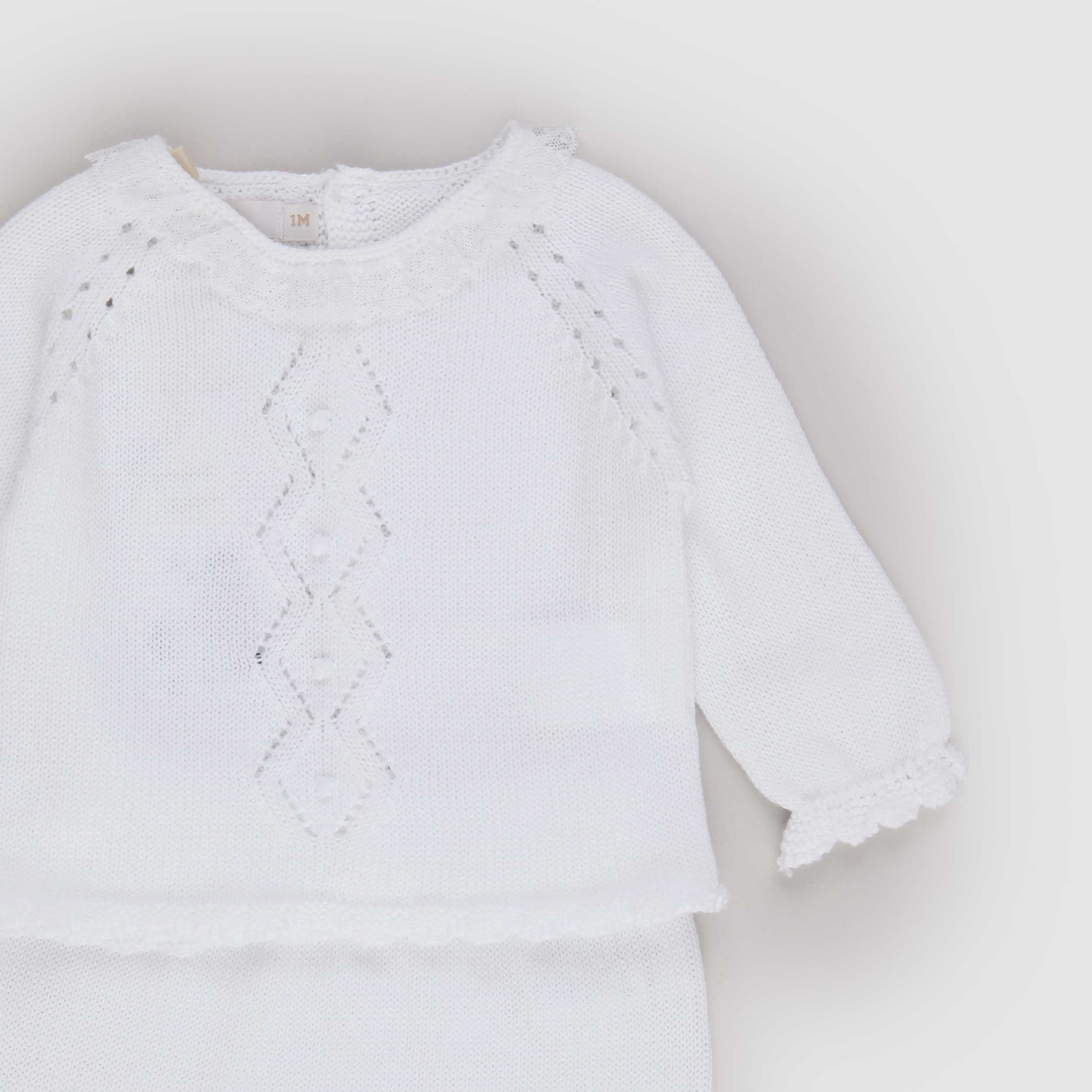 White PECESA Branded Outfit