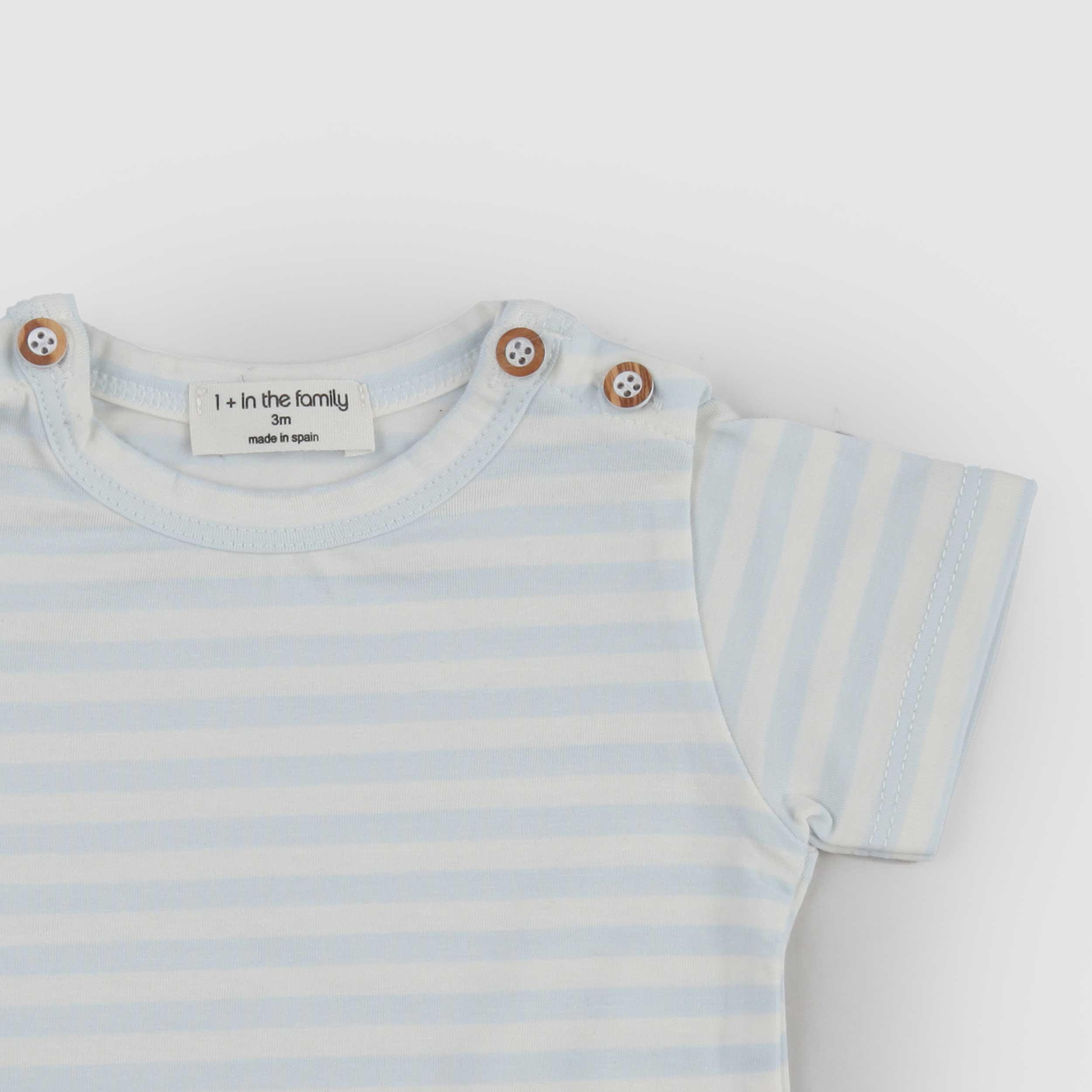 T-shirt Latte e Celeste Firmata ONE MORE IN THE FAMILY