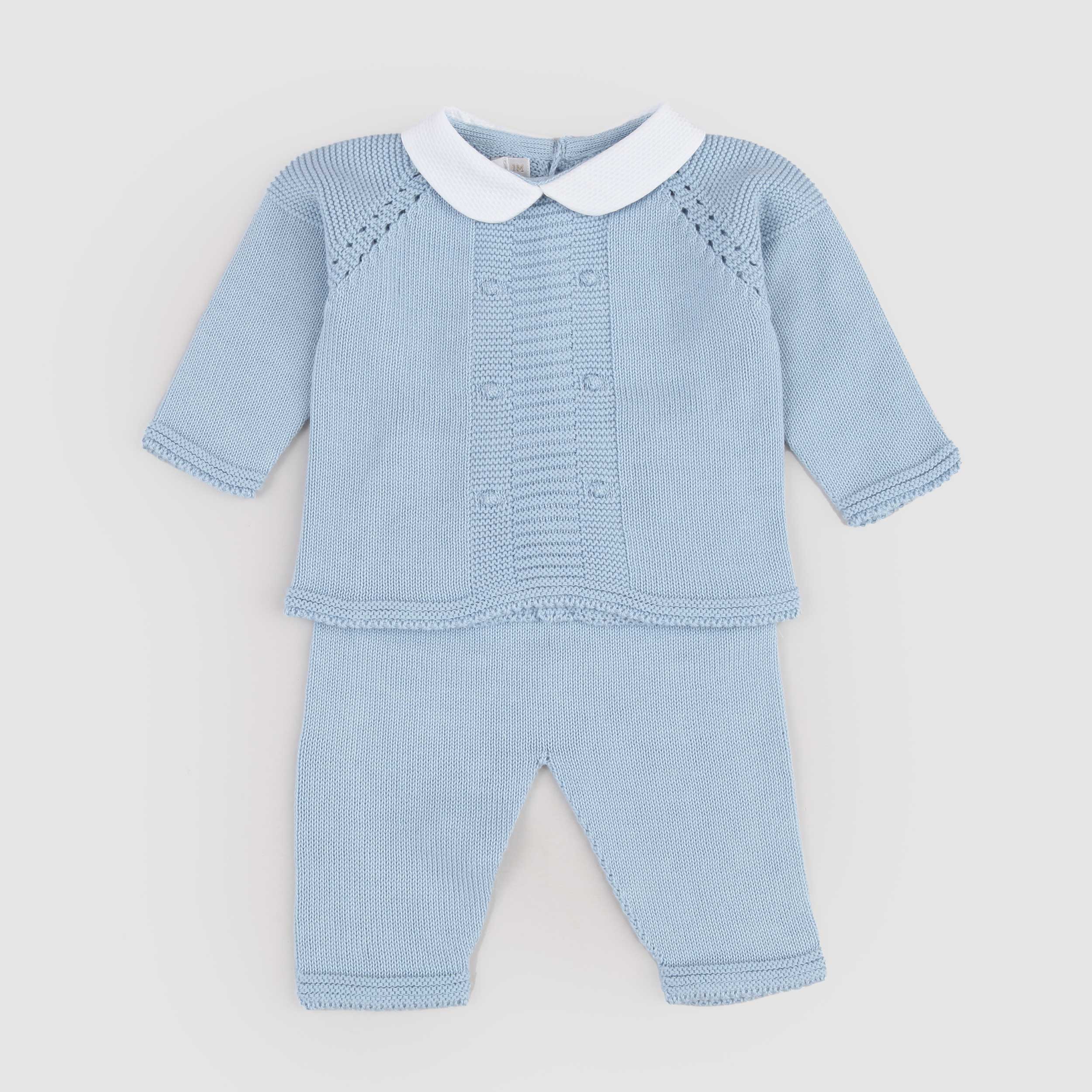 Tutina Celeste Lavorata ai Ferri Firmata PECESA