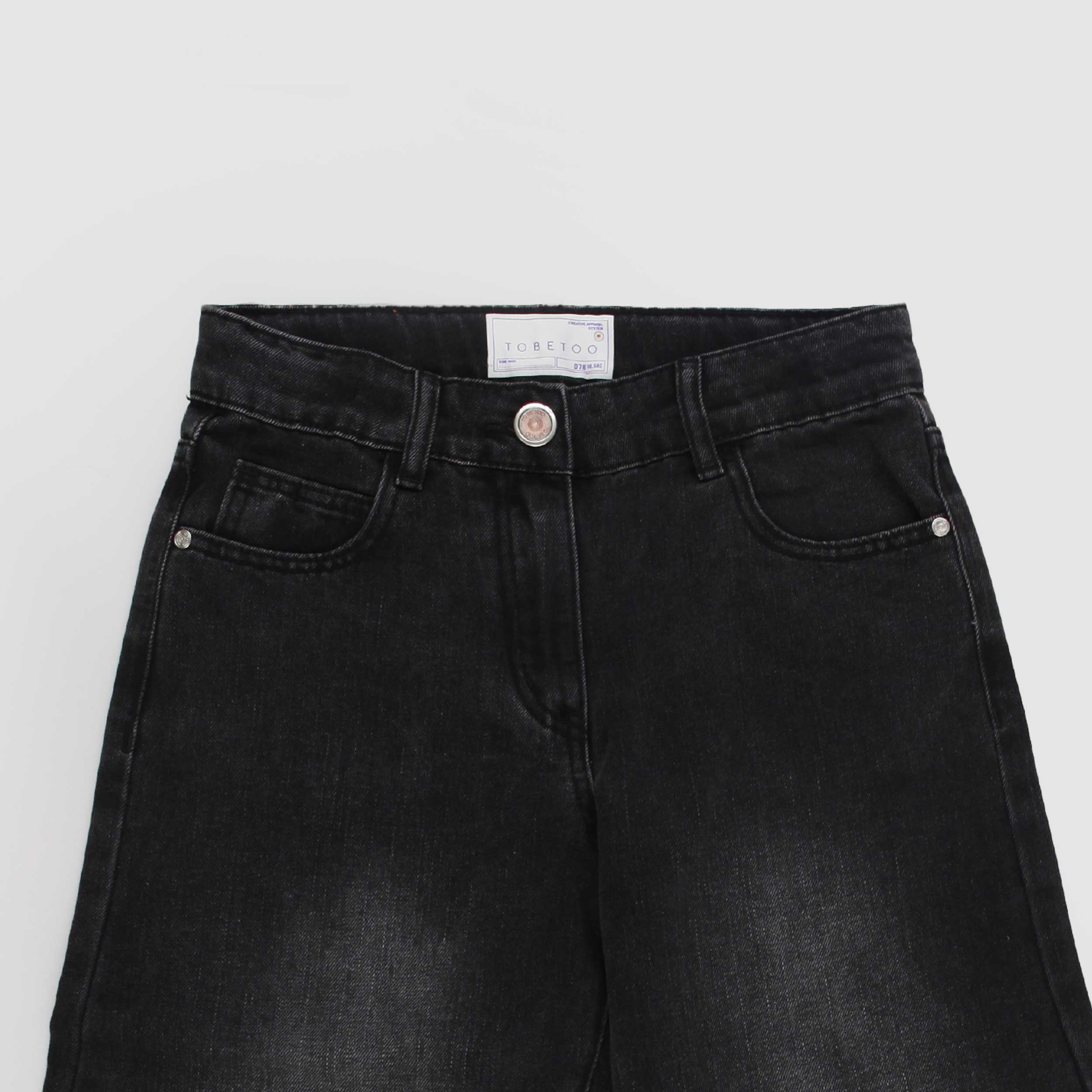 Jeans Nero Modello a Uovo Firmato TOBETOO