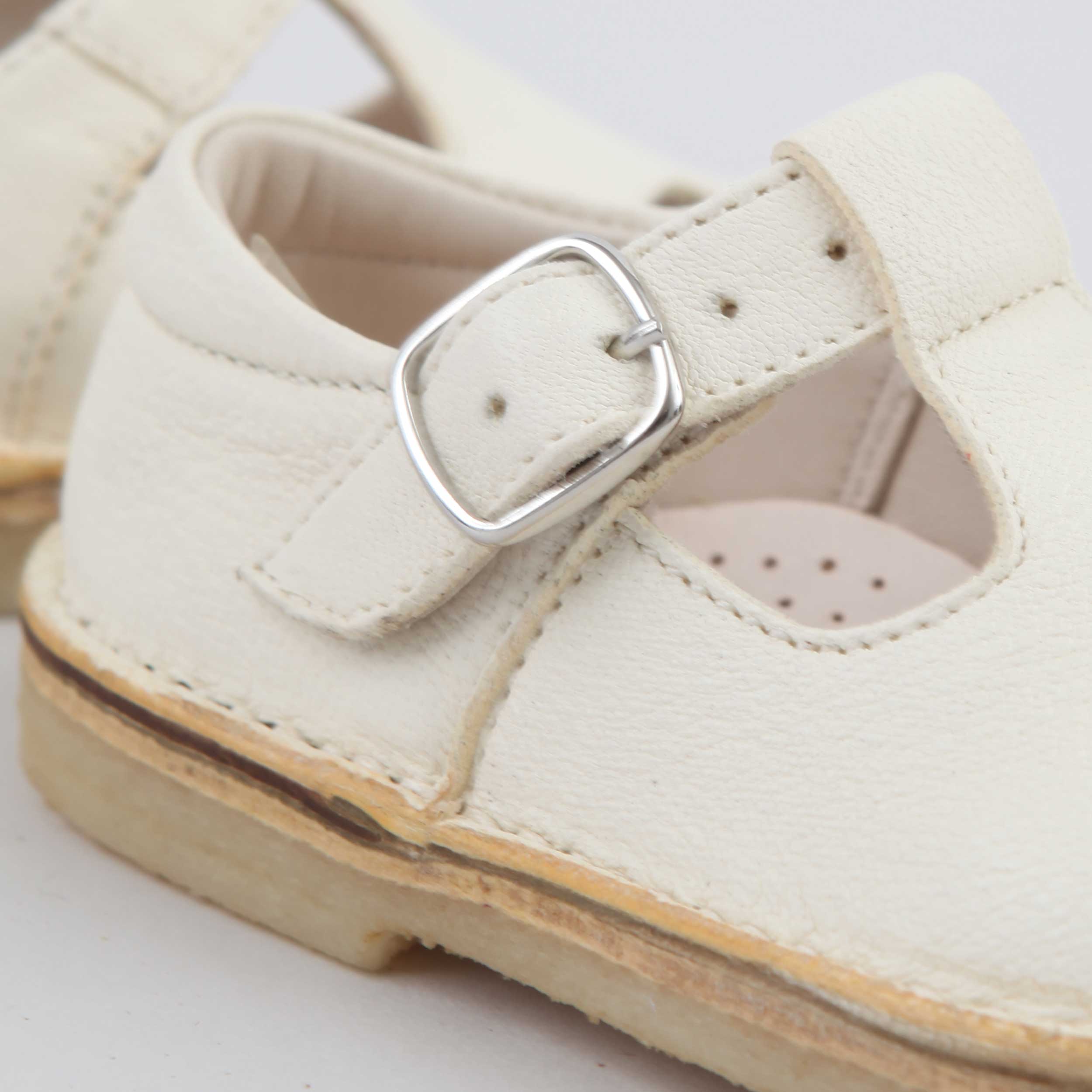 WESTLAKE Designer White Leather Sandals