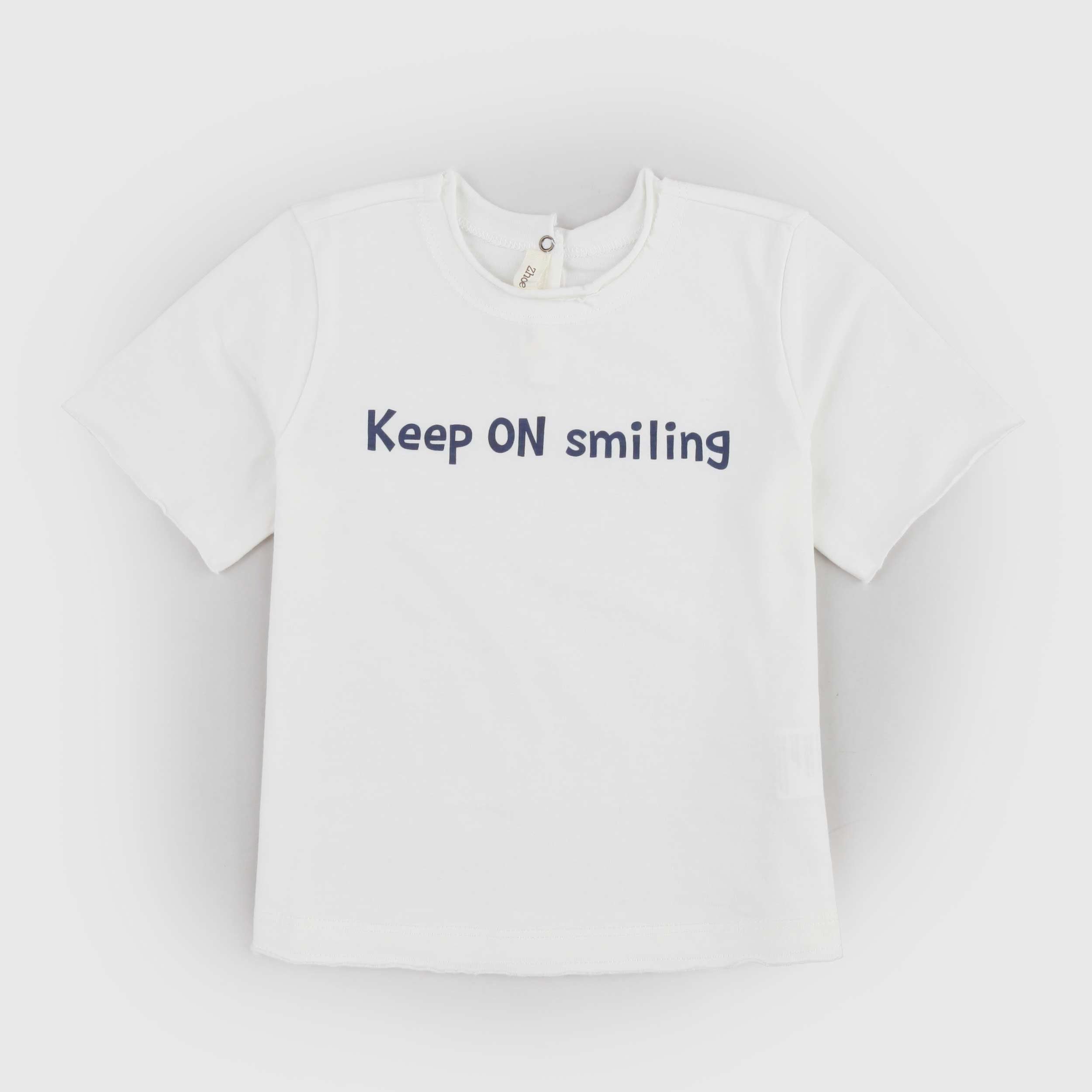 T-shirt Latte con Stampa Blu Firmata ZHOE AND TOBIAH